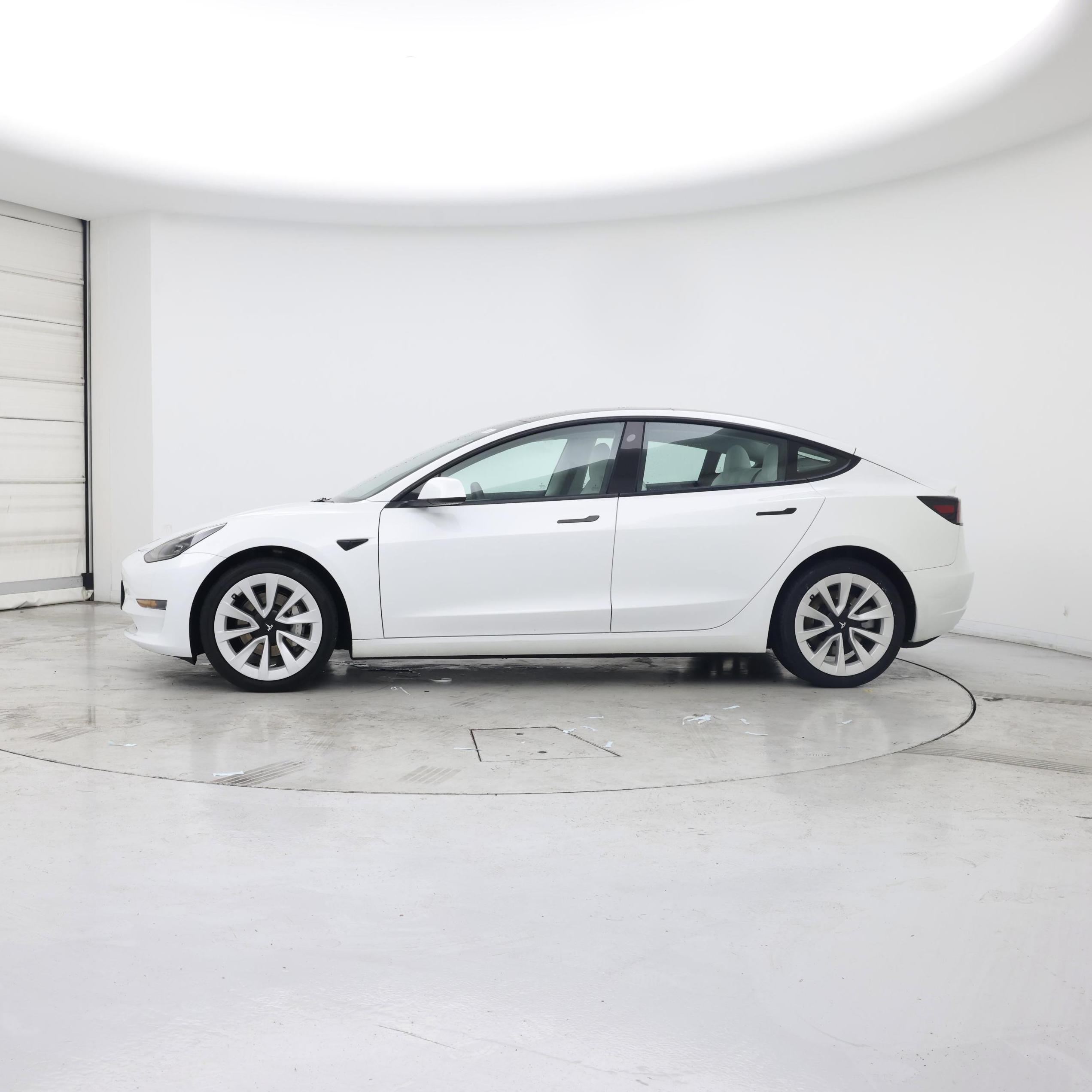 Thumbnail: 2023 Tesla Model 3 - 3