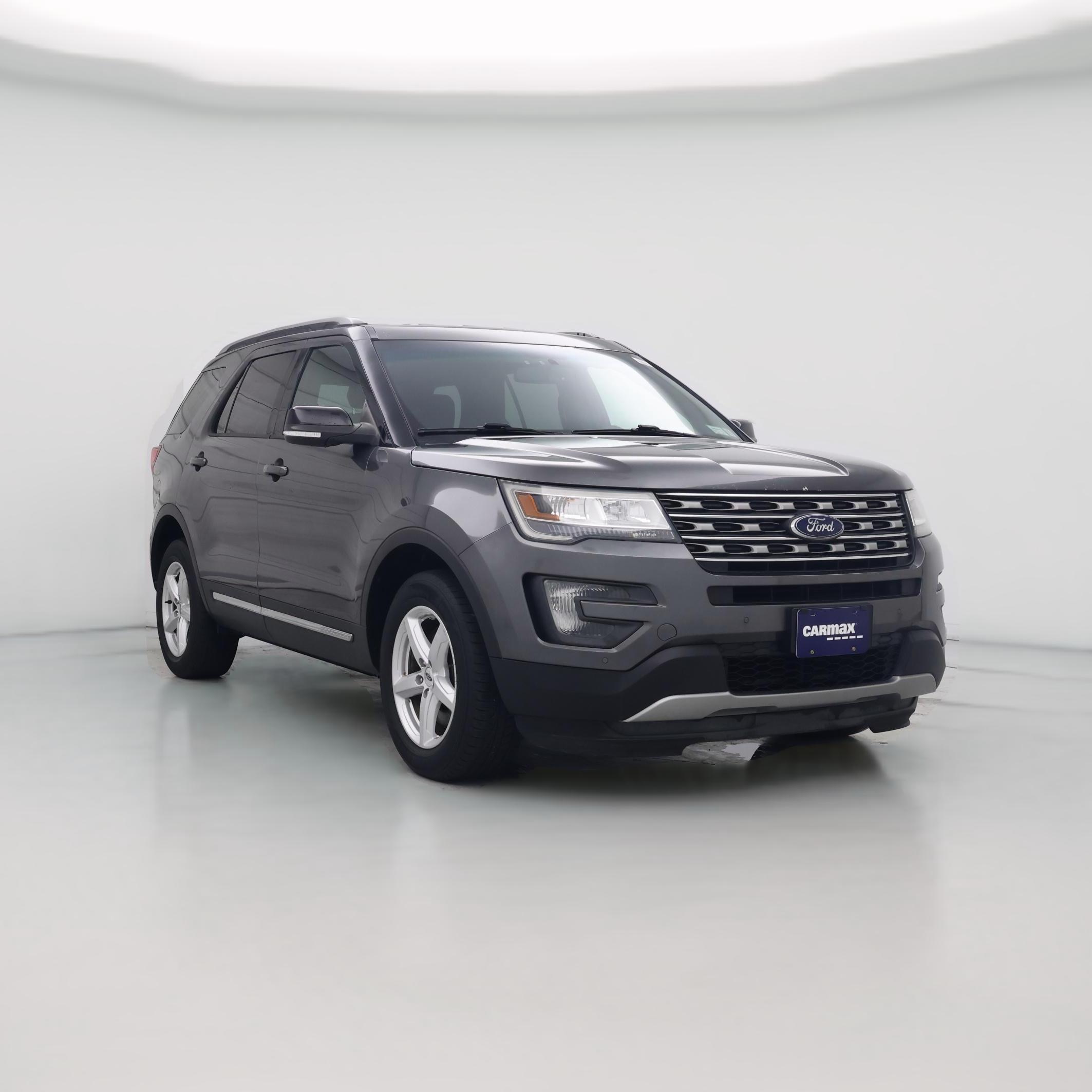 Thumbnail: 2016 Ford Explorer - 1