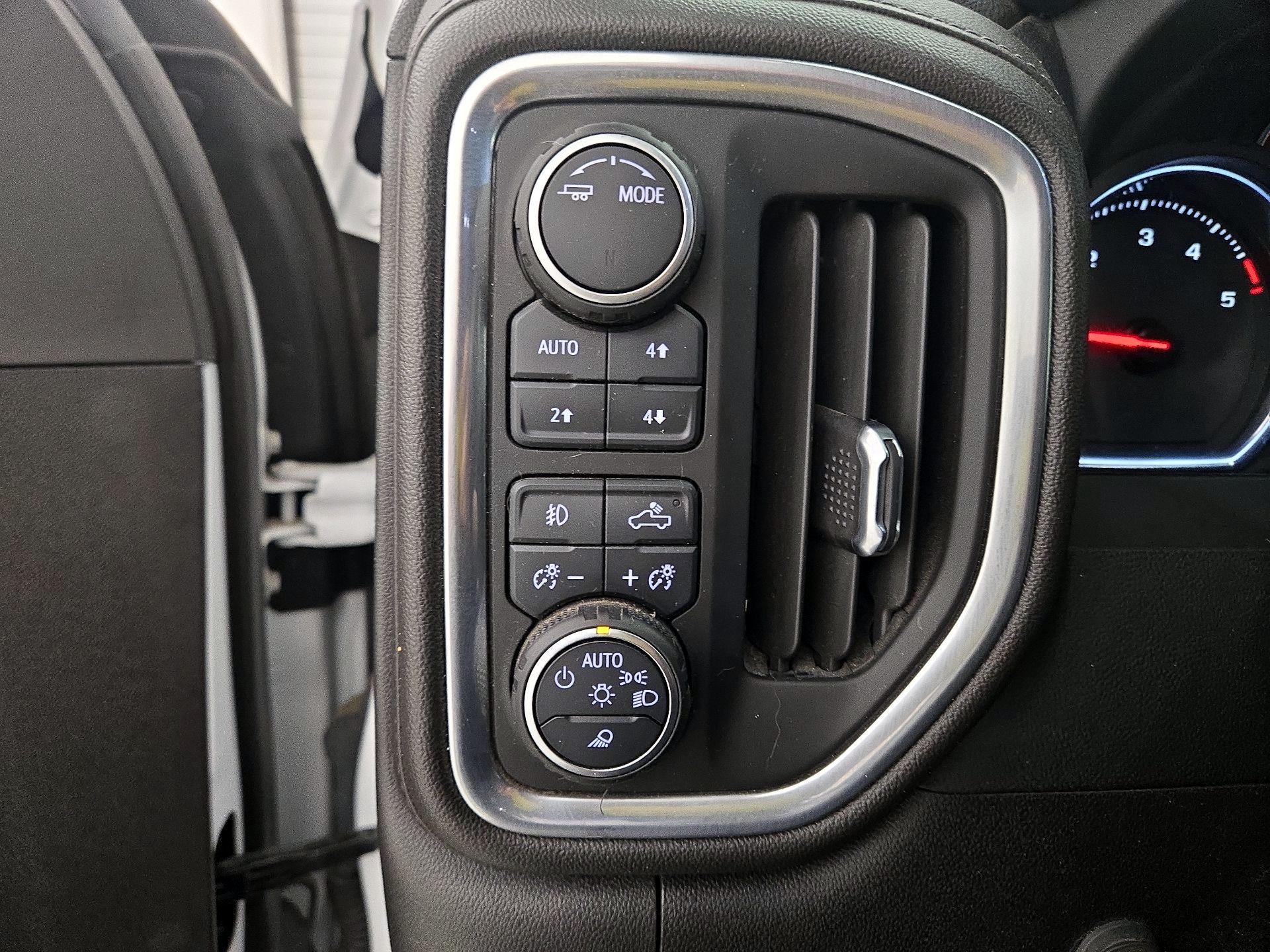 Thumbnail: 2022 Chevrolet Silverado 2500 - 13