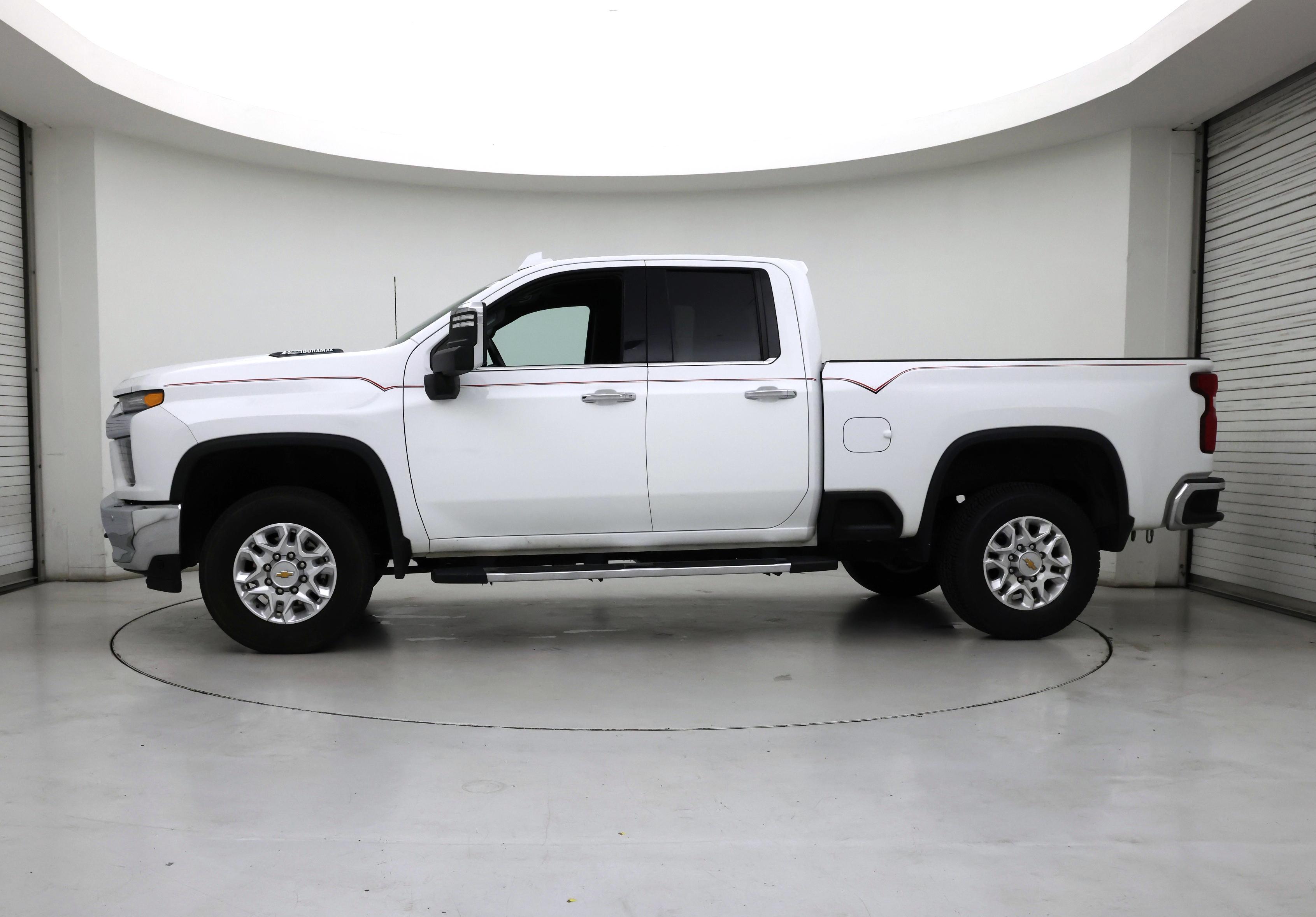 Thumbnail: 2022 Chevrolet Silverado 2500 - 3