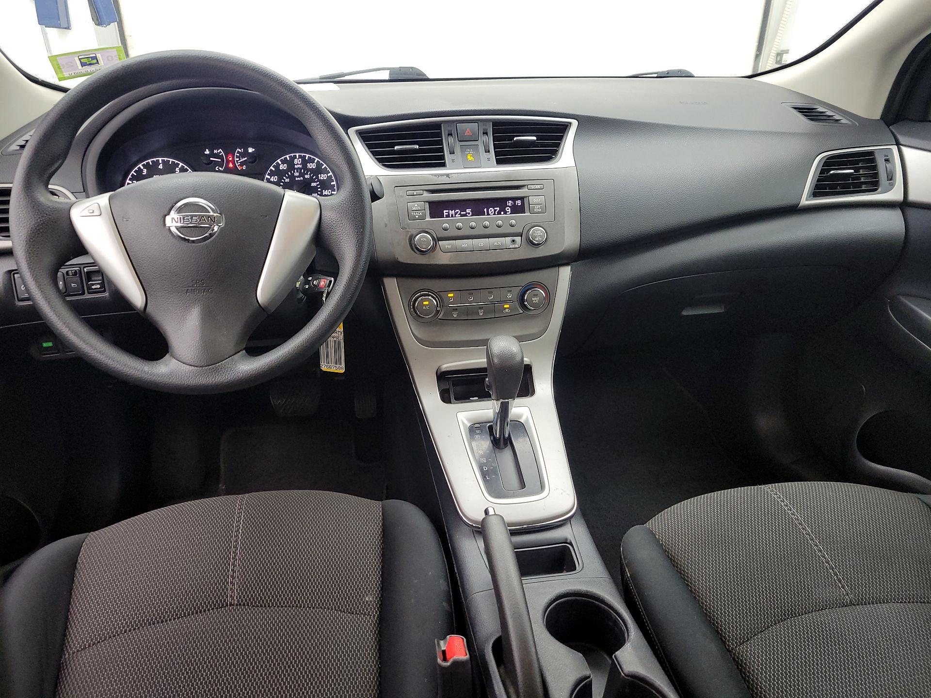 Thumbnail: 2014 Nissan Sentra - 9