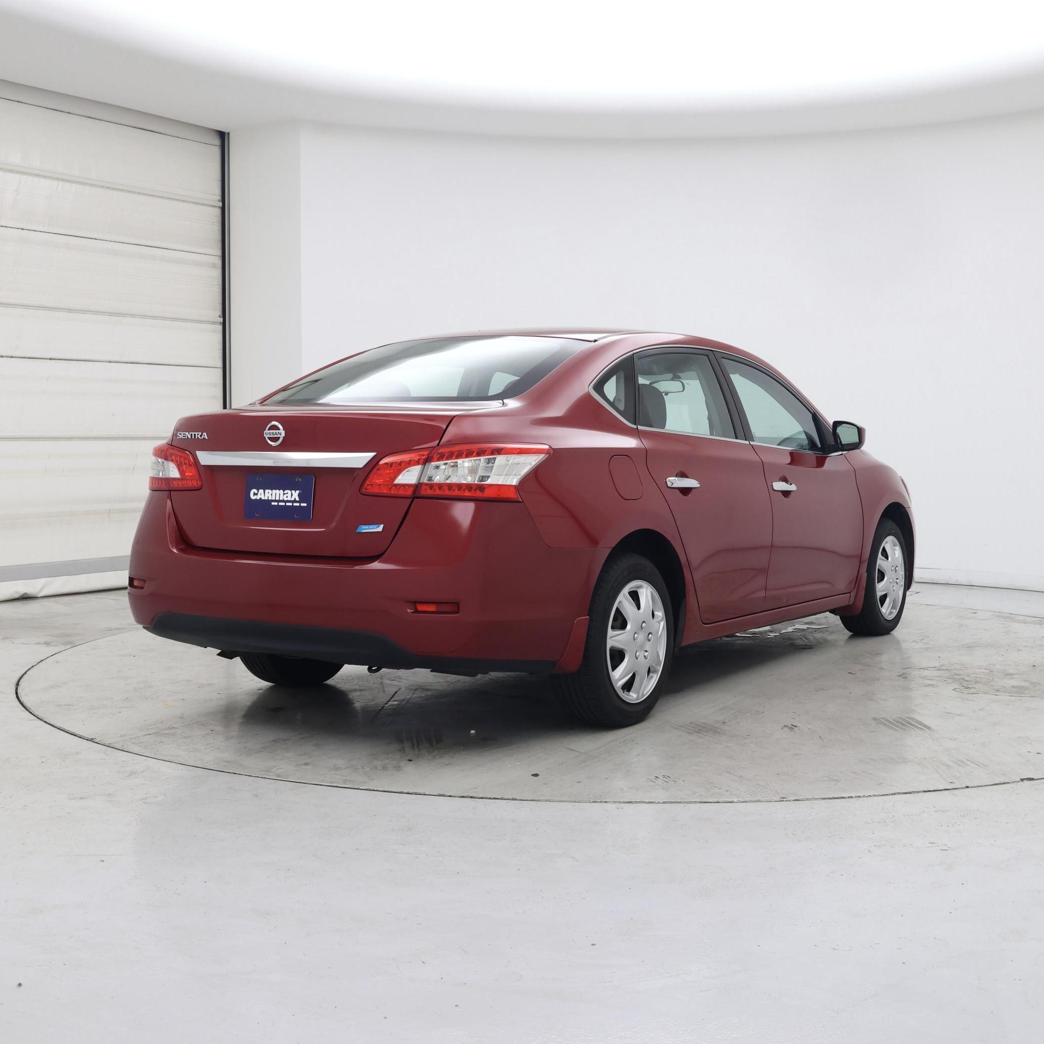 Thumbnail: 2014 Nissan Sentra - 8