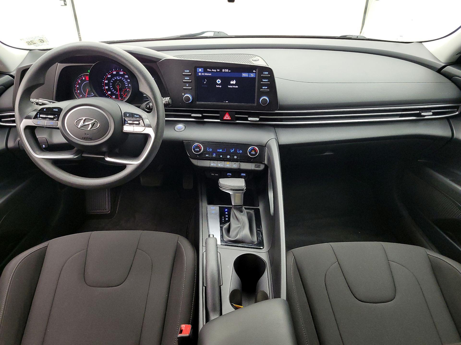 Thumbnail: 2023 Hyundai Elantra - 9