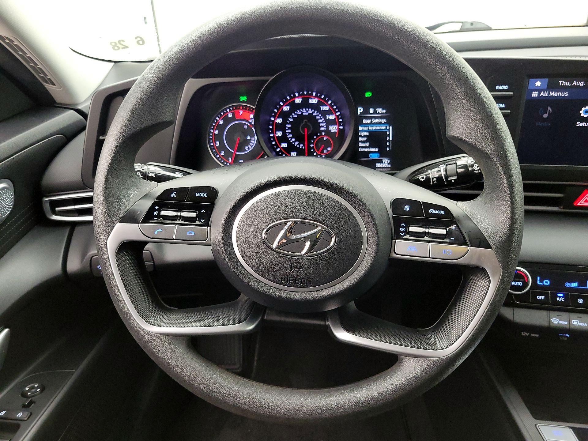 Thumbnail: 2023 Hyundai Elantra - 10