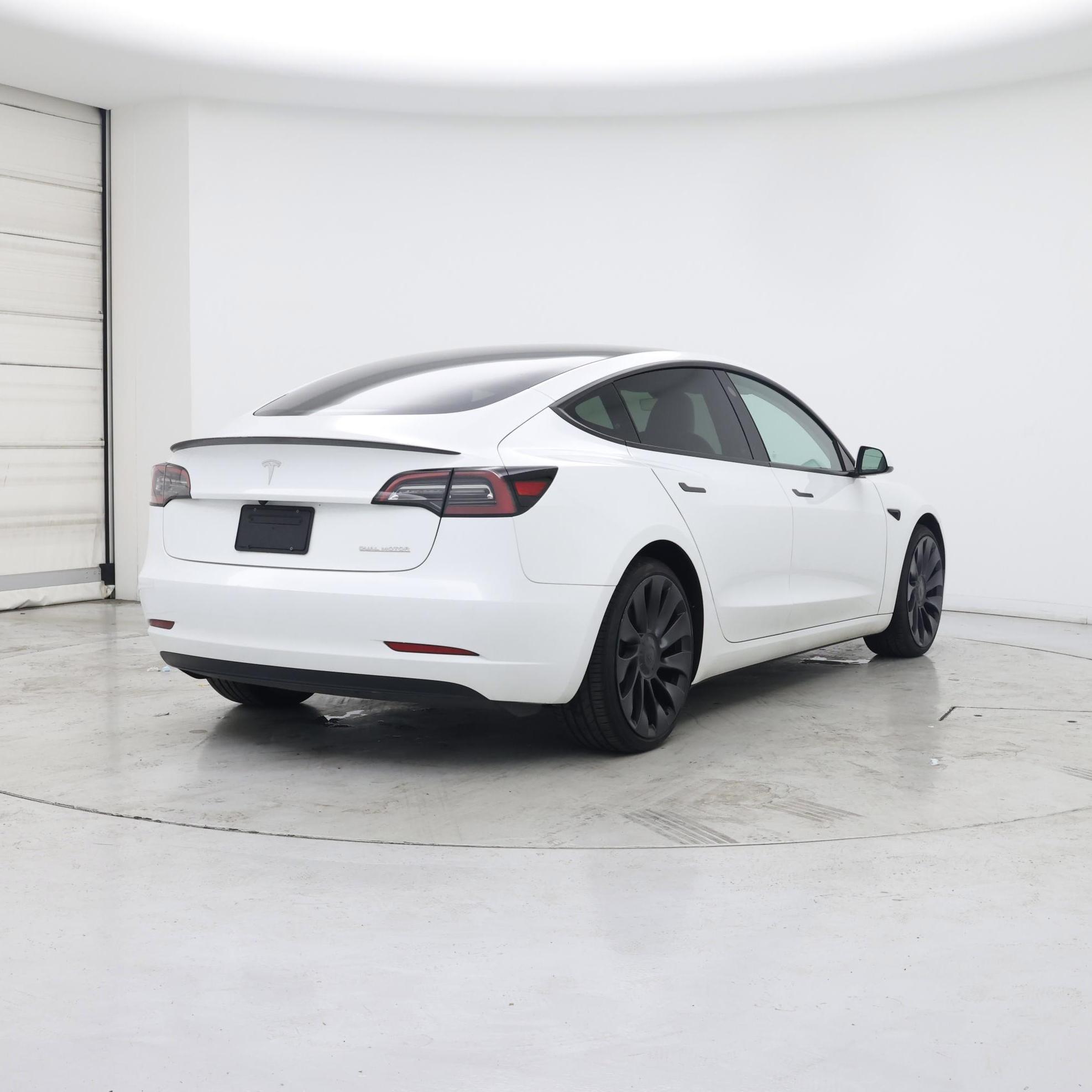 Thumbnail: 2023 Tesla Model 3 - 8