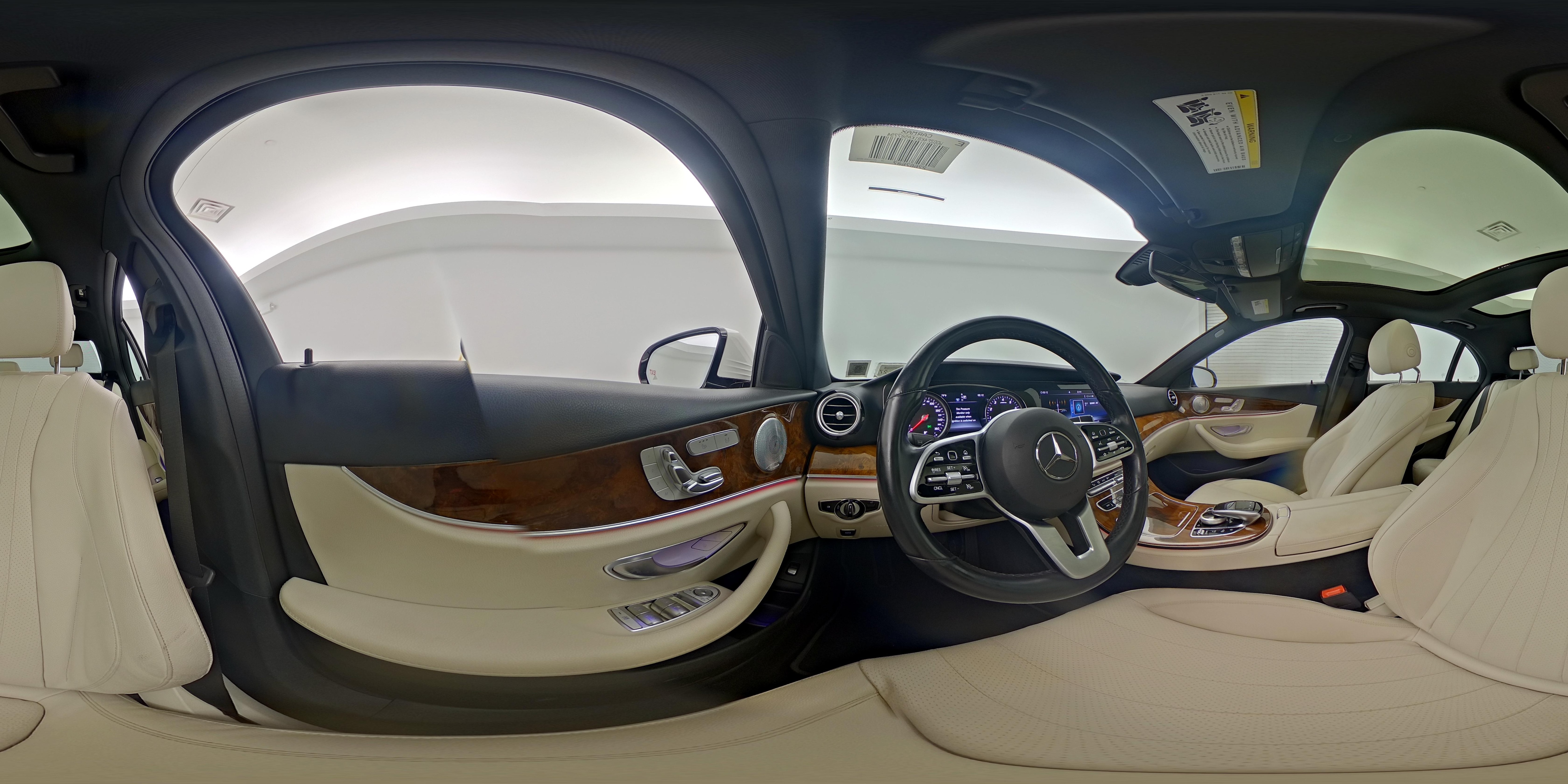 2019 Mercedes-Benz E-Class E300 - Photo 29