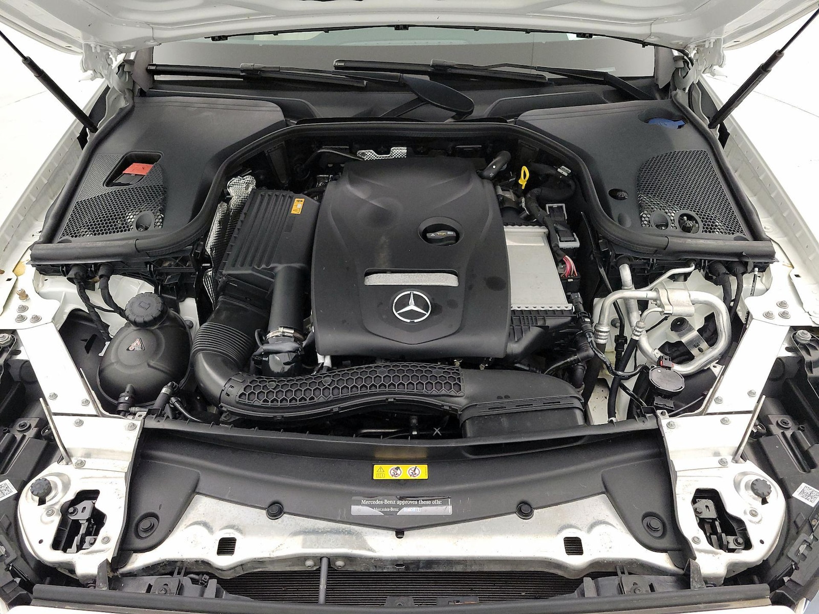 2019 Mercedes-Benz E-Class E300 - Photo 24