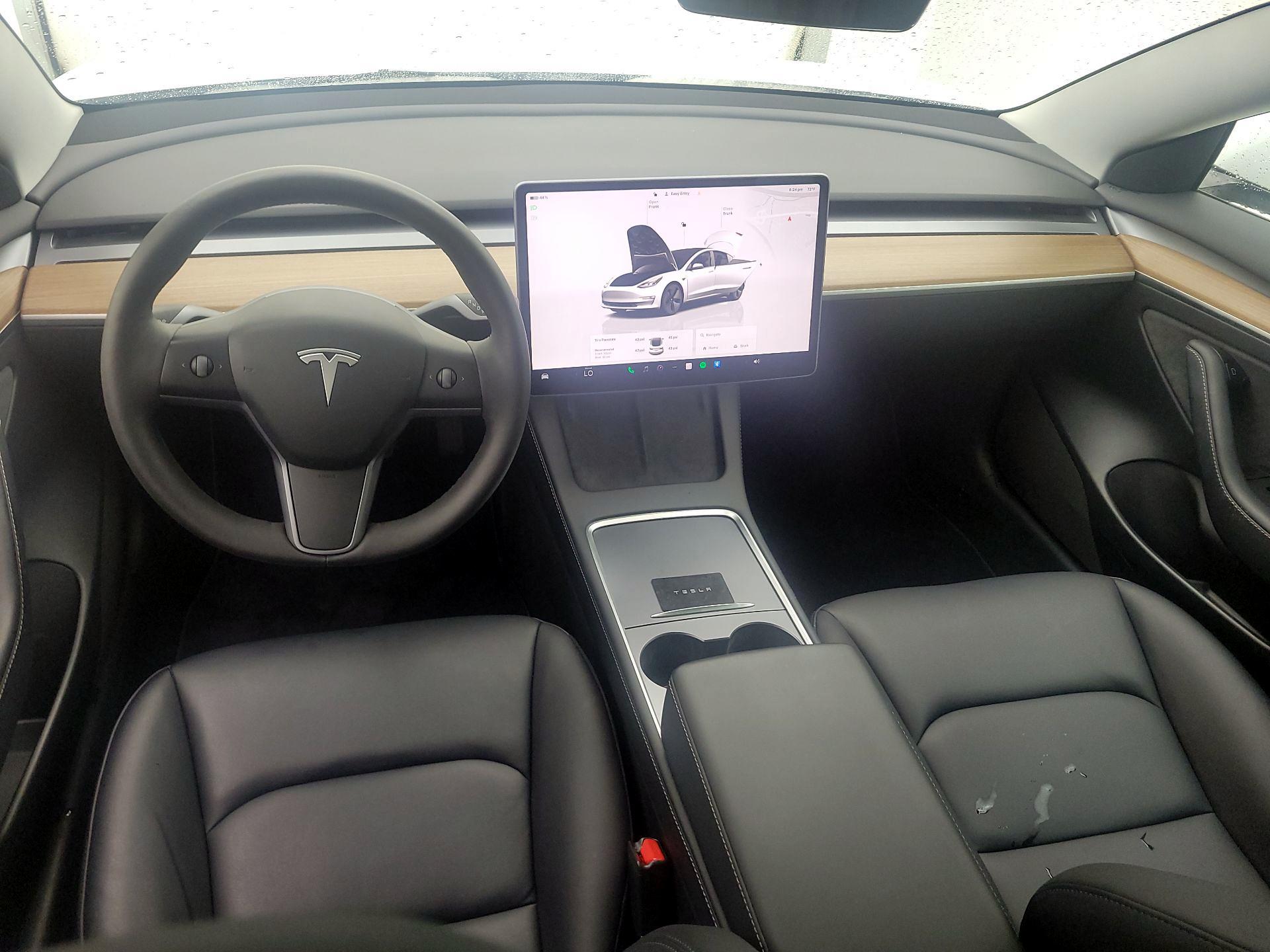 Thumbnail: 2023 Tesla Model 3 - 9