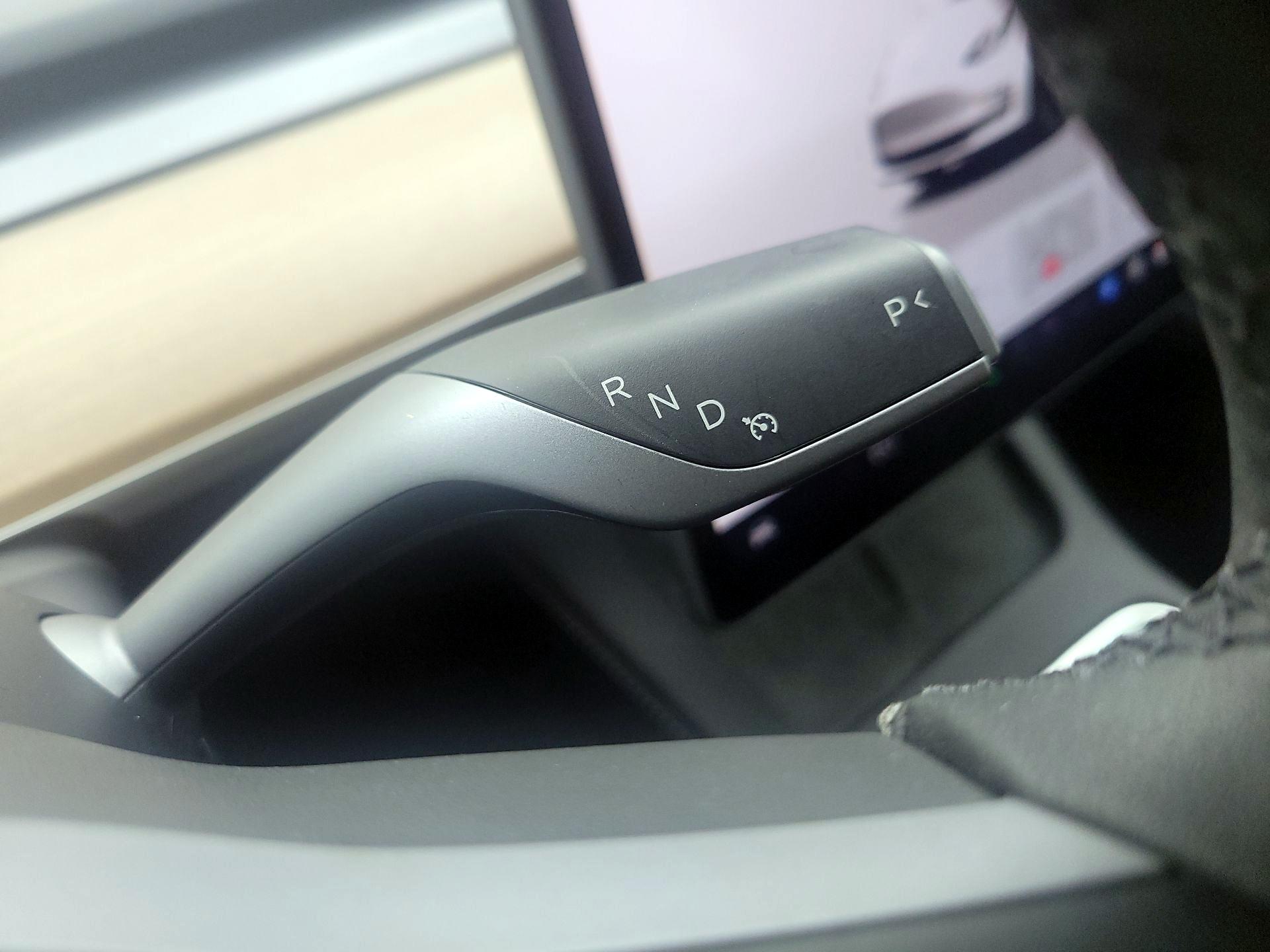Thumbnail: 2023 Tesla Model 3 - 17