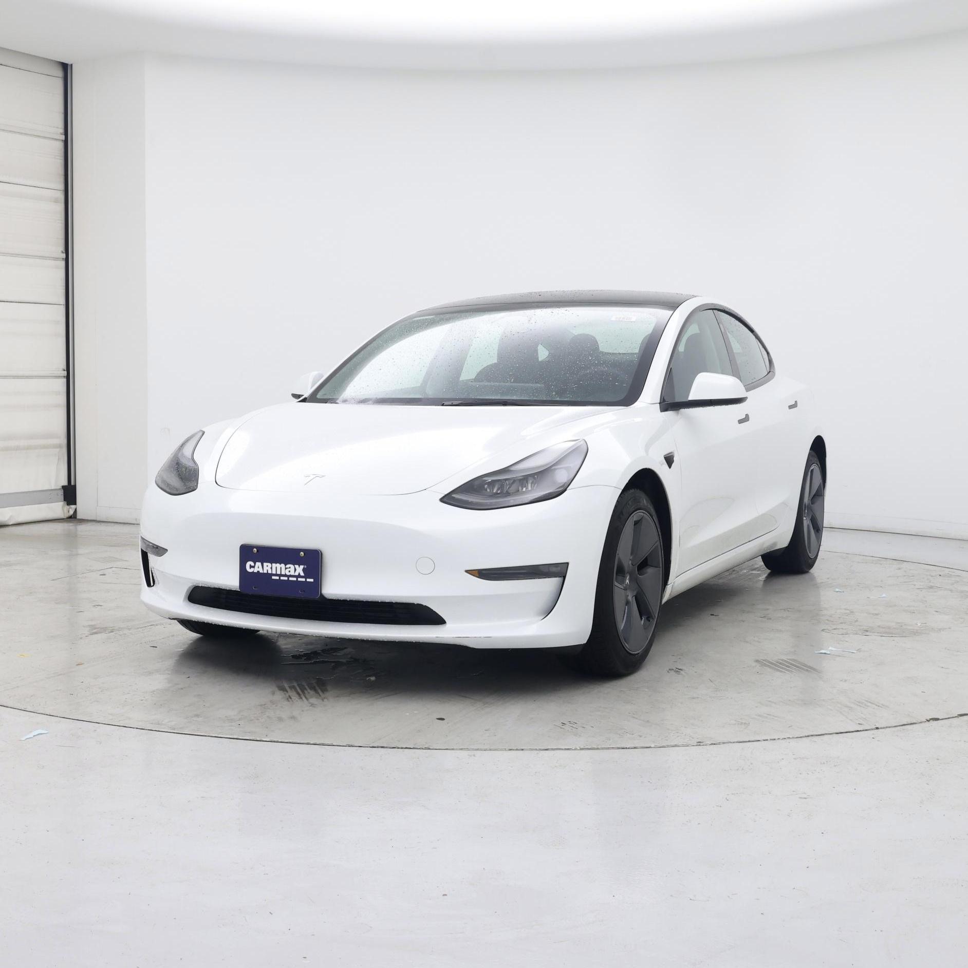 Thumbnail: 2023 Tesla Model 3 - 4