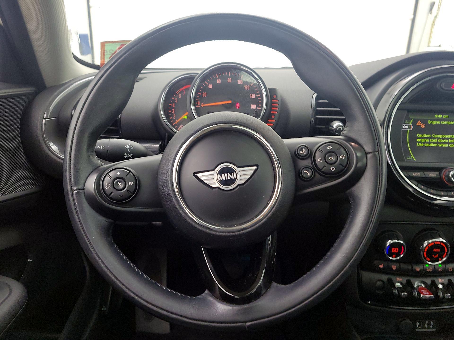 Thumbnail: 2017 MINI Cooper Clubman - 10
