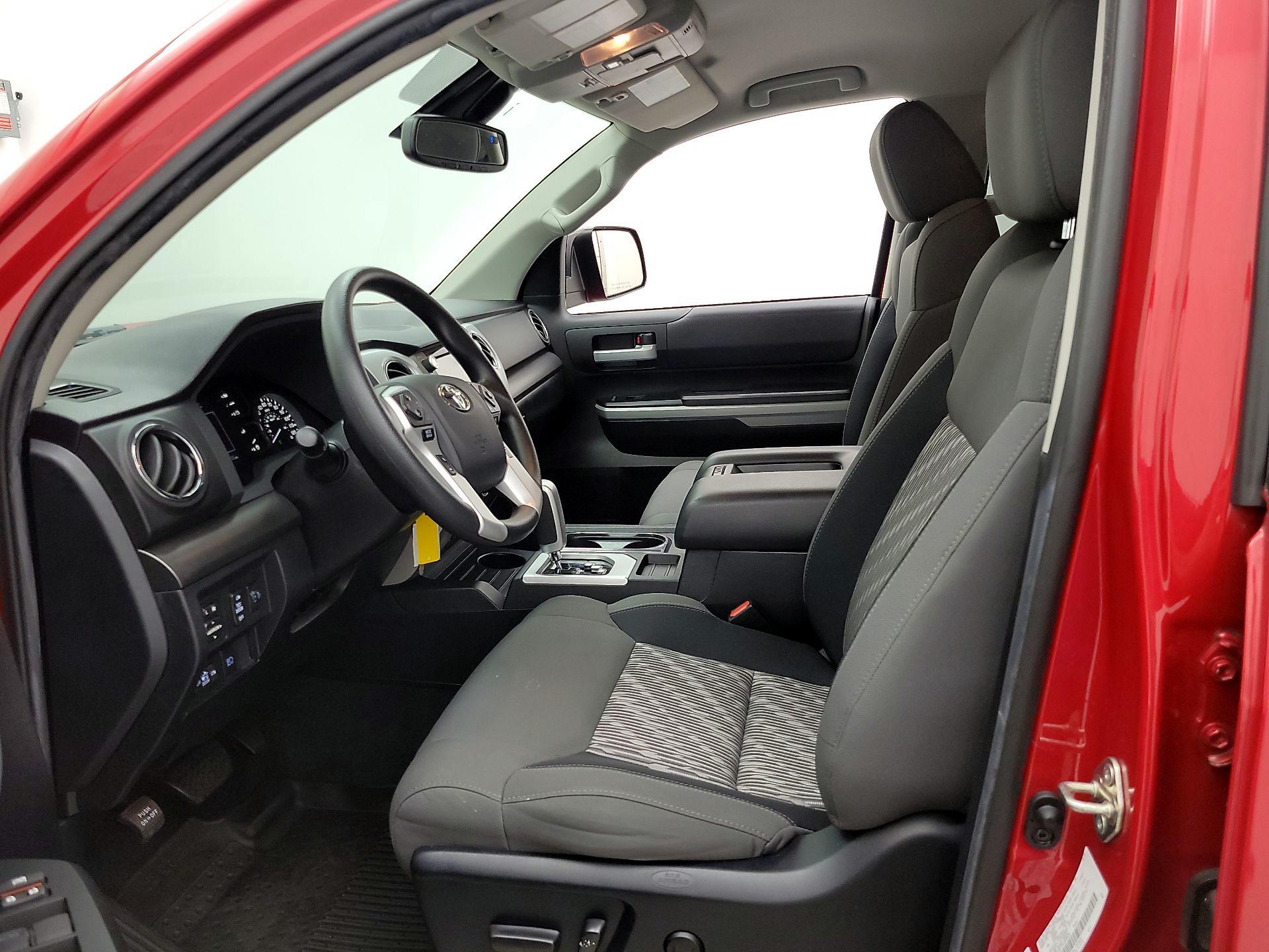Thumbnail: 2020 Toyota Tundra - 11
