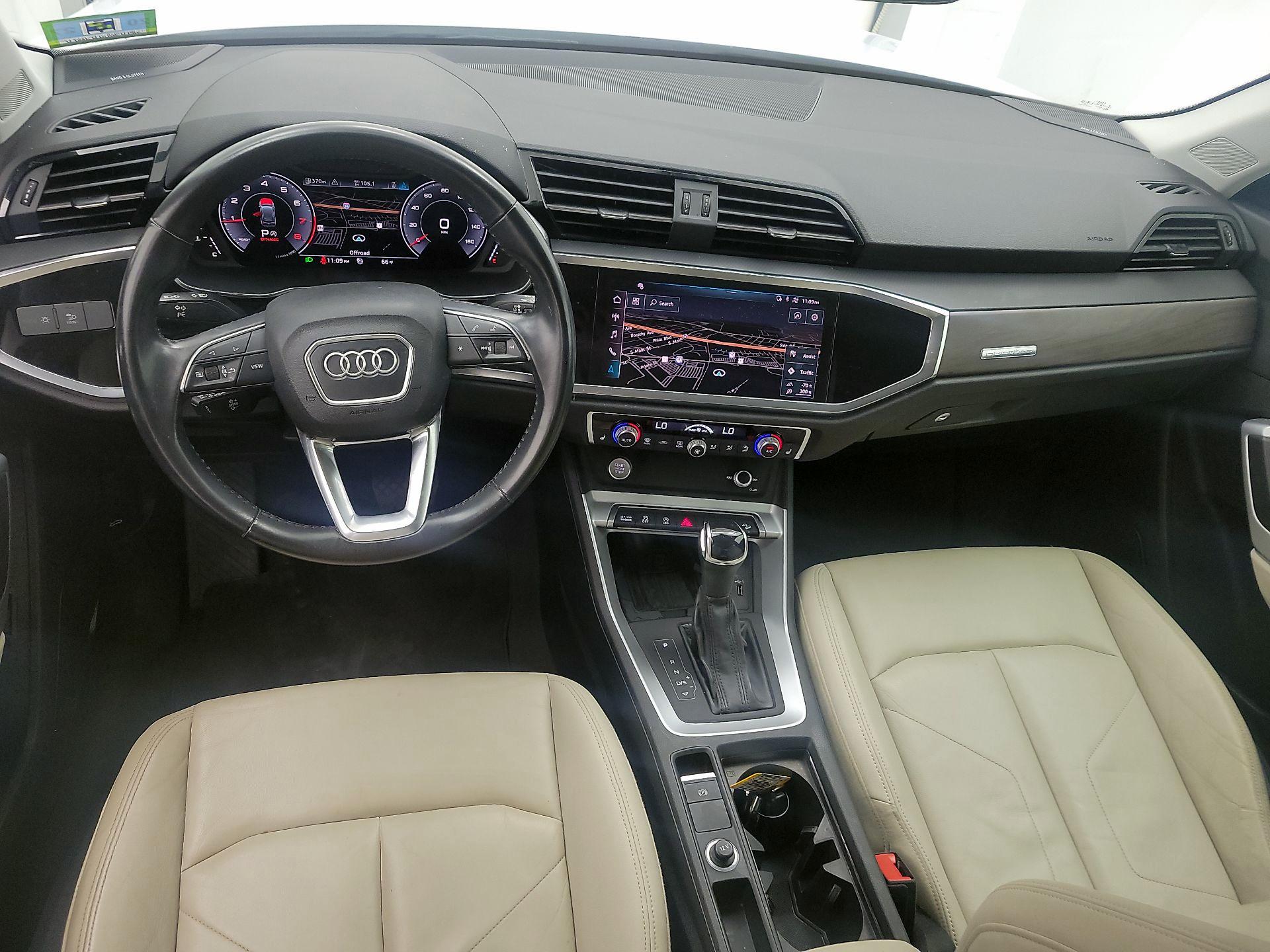 Thumbnail: 2020 Audi Q3 - 9