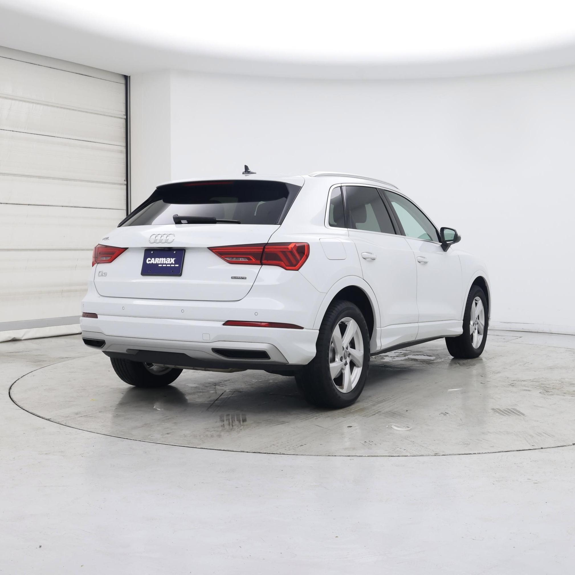 Thumbnail: 2020 Audi Q3 - 8