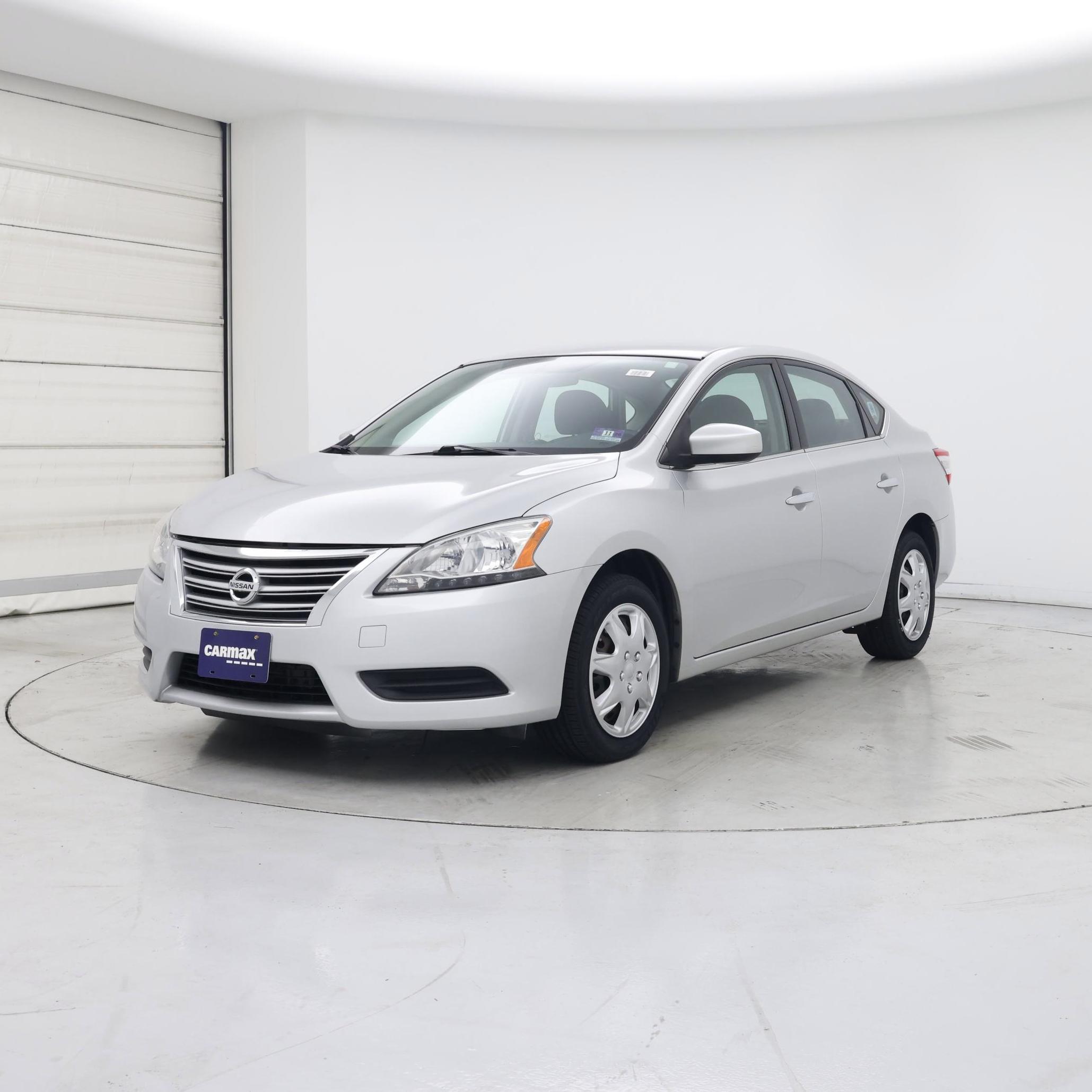 Thumbnail: 2015 Nissan Sentra - 4