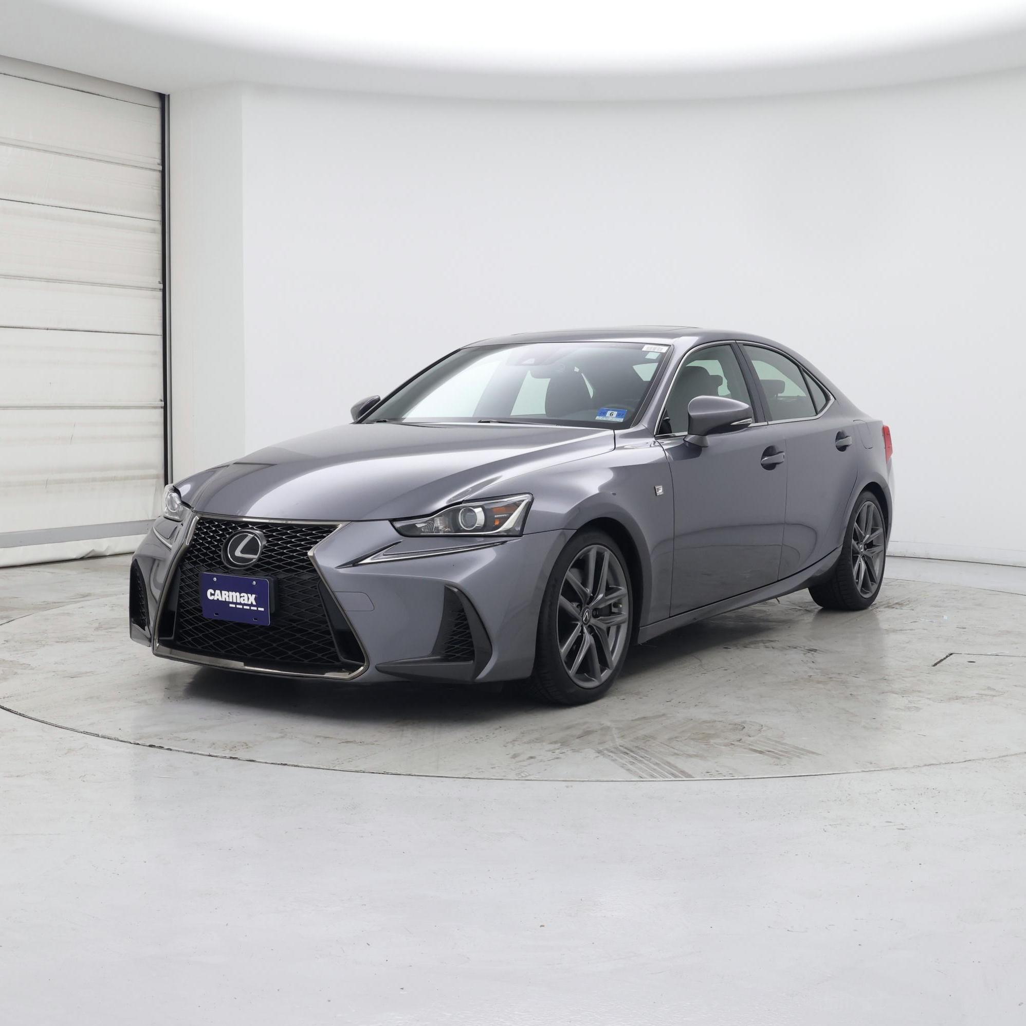Thumbnail: 2019 Lexus IS - 4