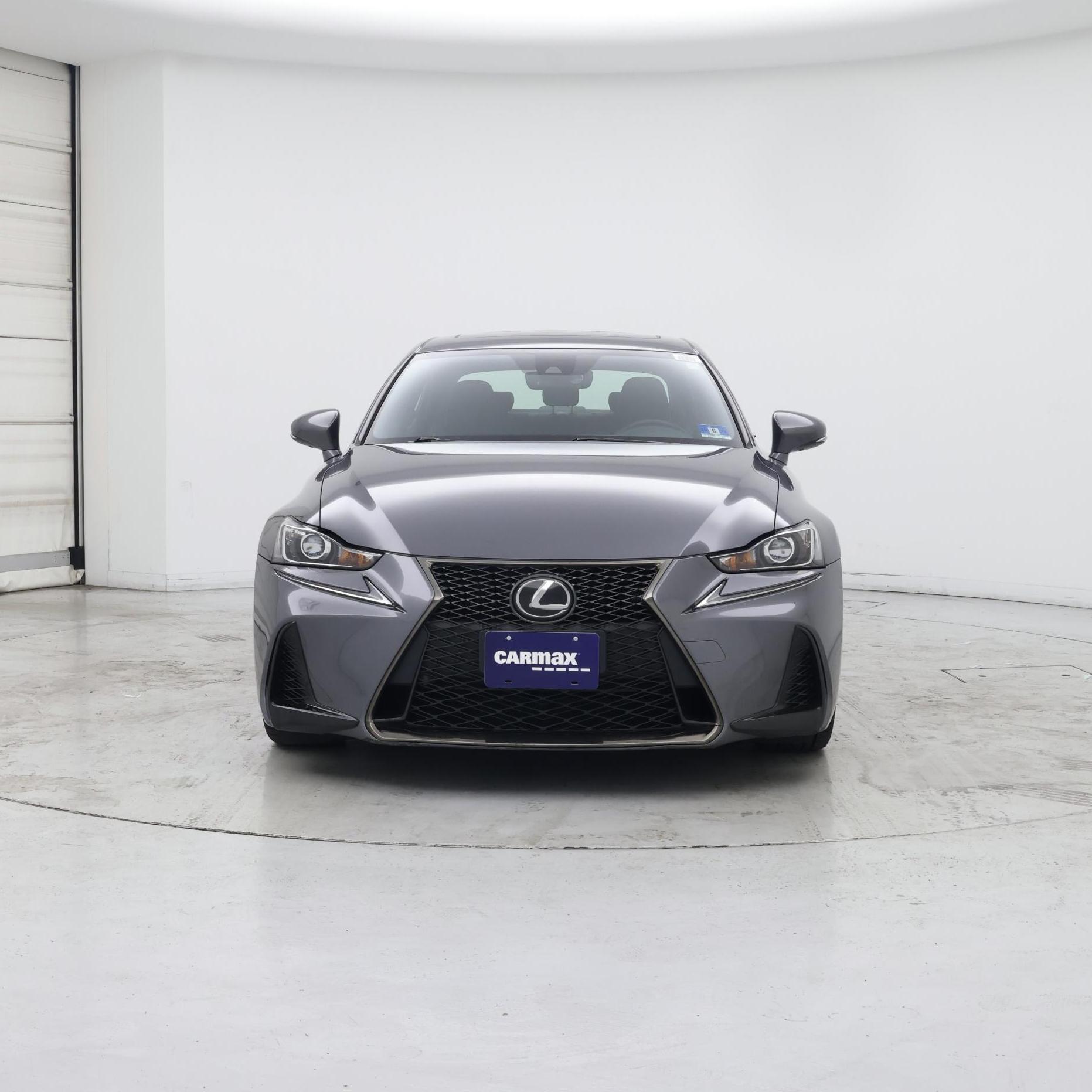 Thumbnail: 2019 Lexus IS - 5