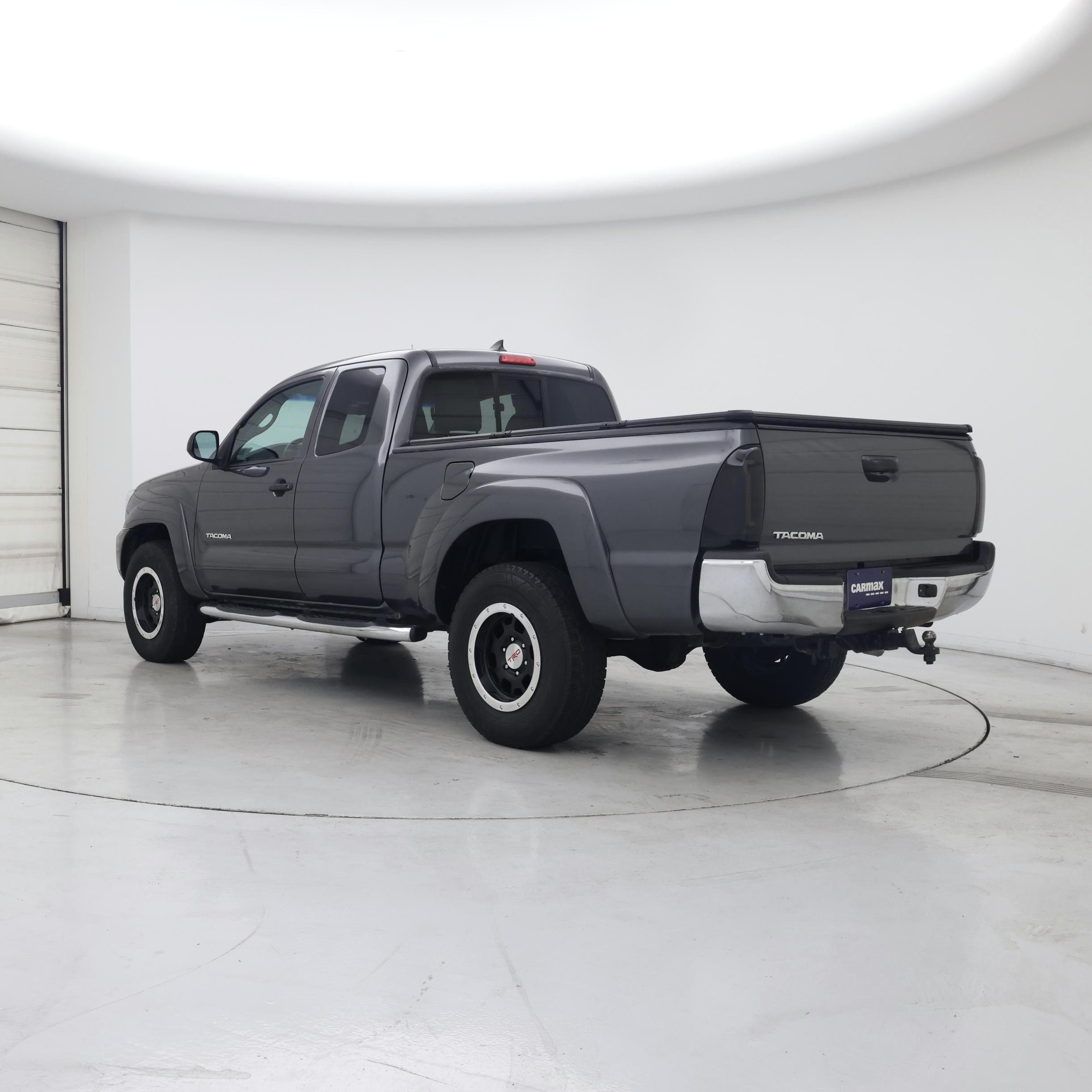 Thumbnail: 2014 Toyota Tacoma - 2