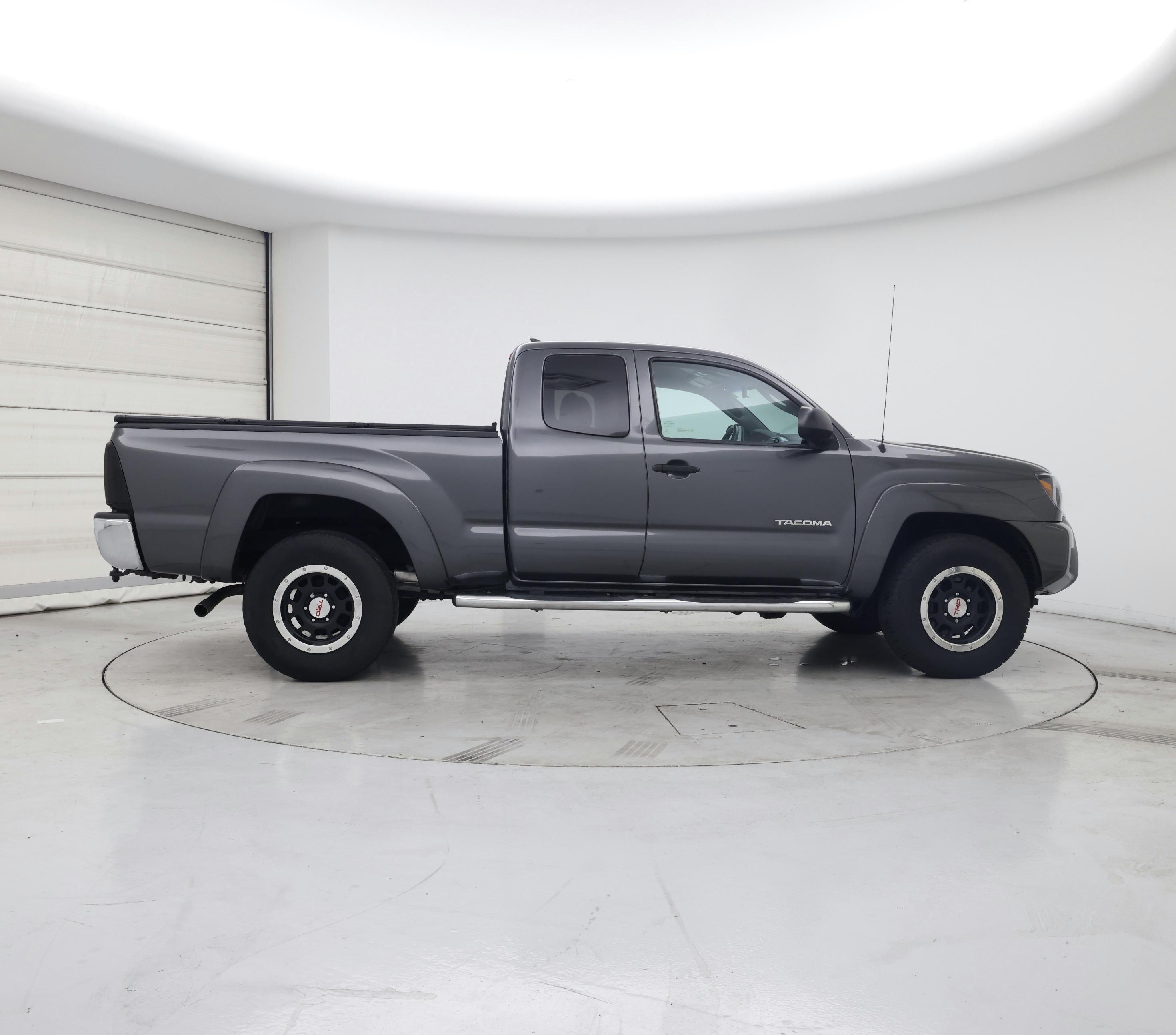 Thumbnail: 2014 Toyota Tacoma - 7