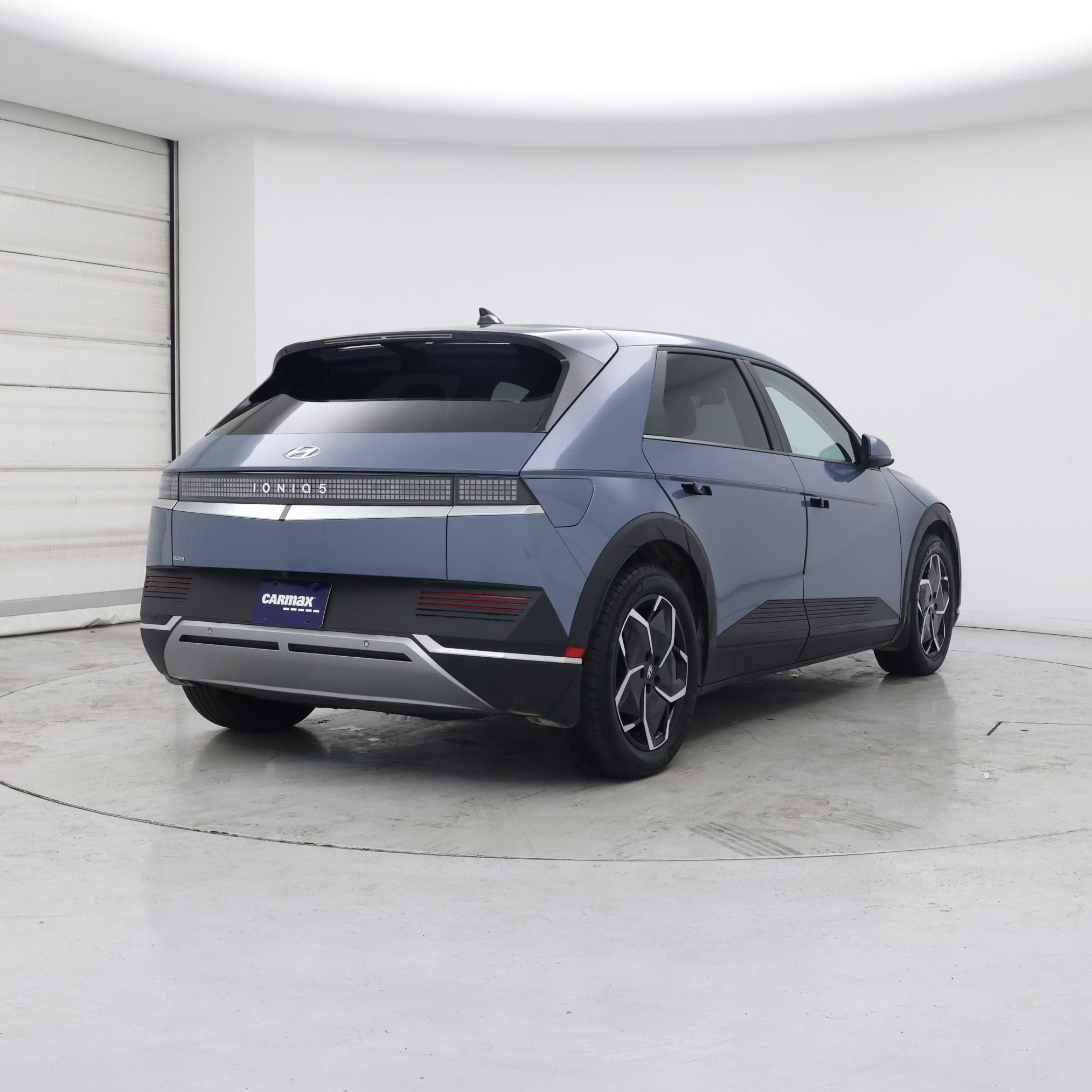 Thumbnail: 2022 Hyundai Ioniq 5 - 8