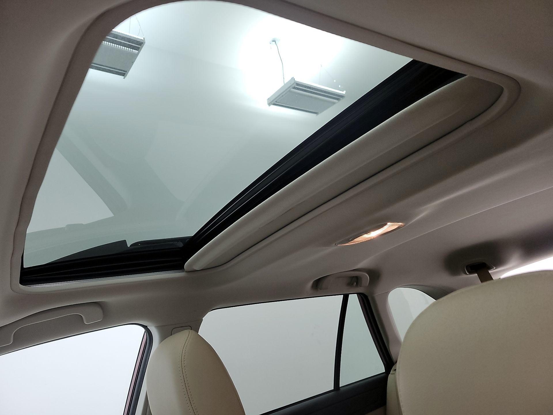 Thumbnail: 2015 Subaru Outback - 20