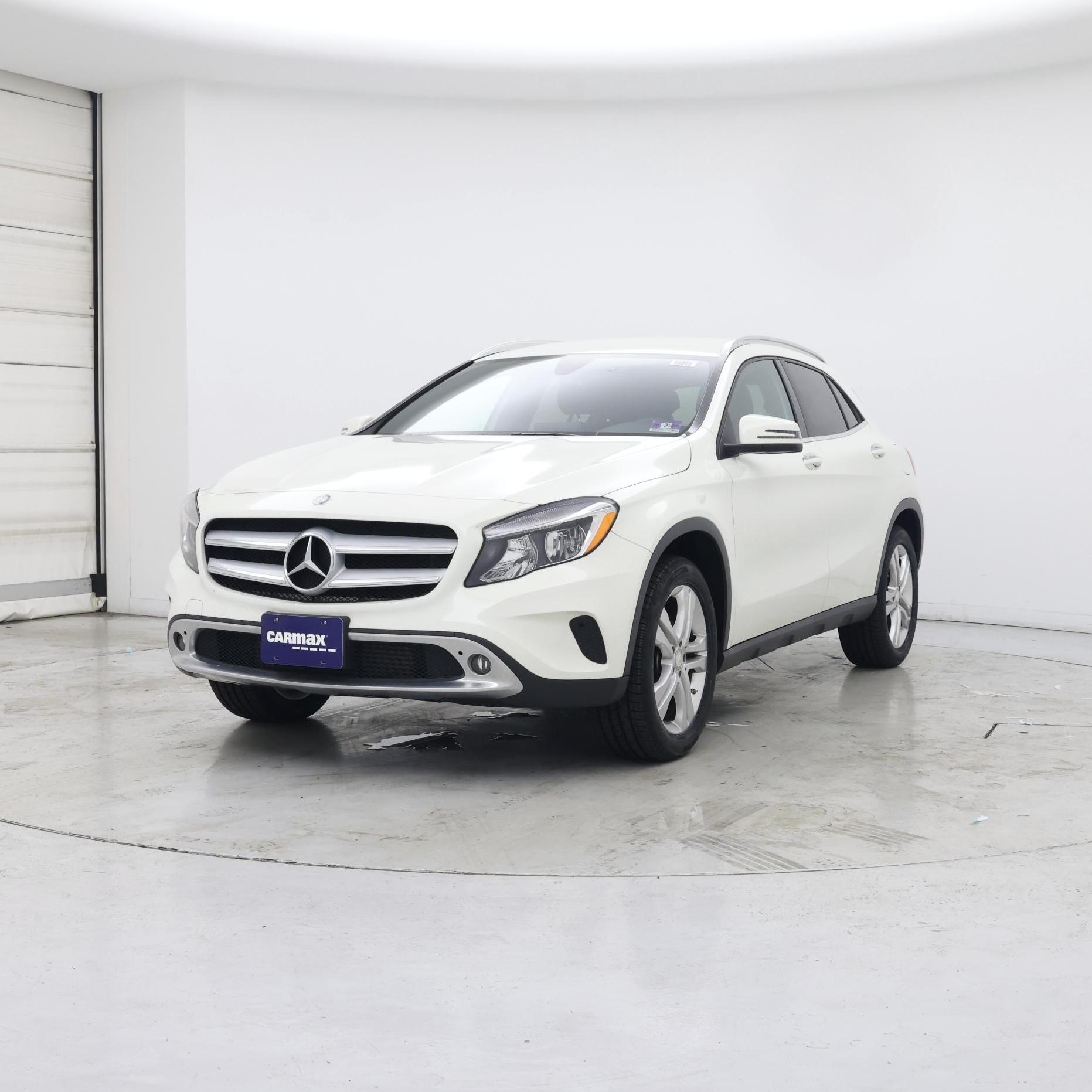 Thumbnail: 2016 Mercedes-Benz GLA - 4