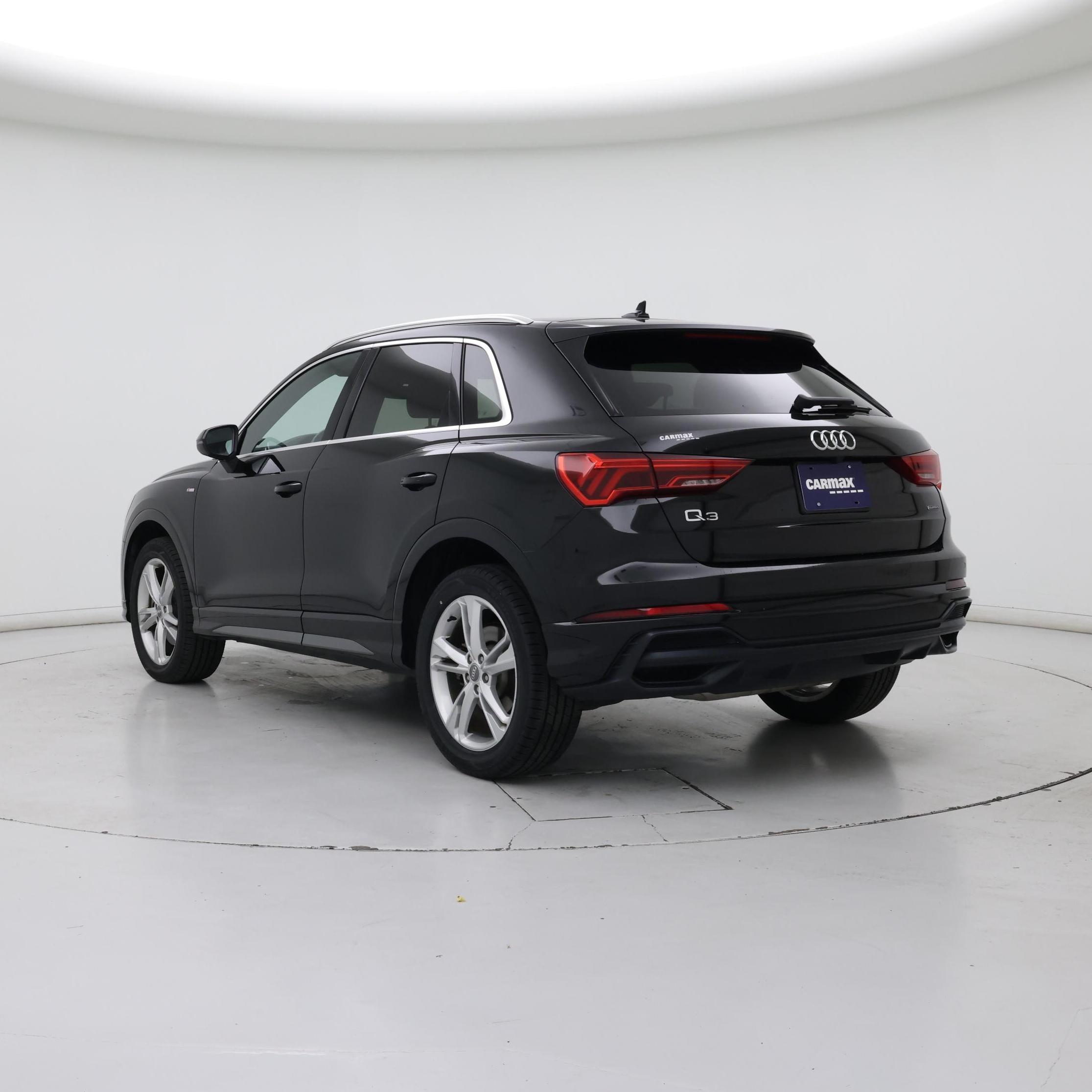 Thumbnail: 2020 Audi Q3 - 2