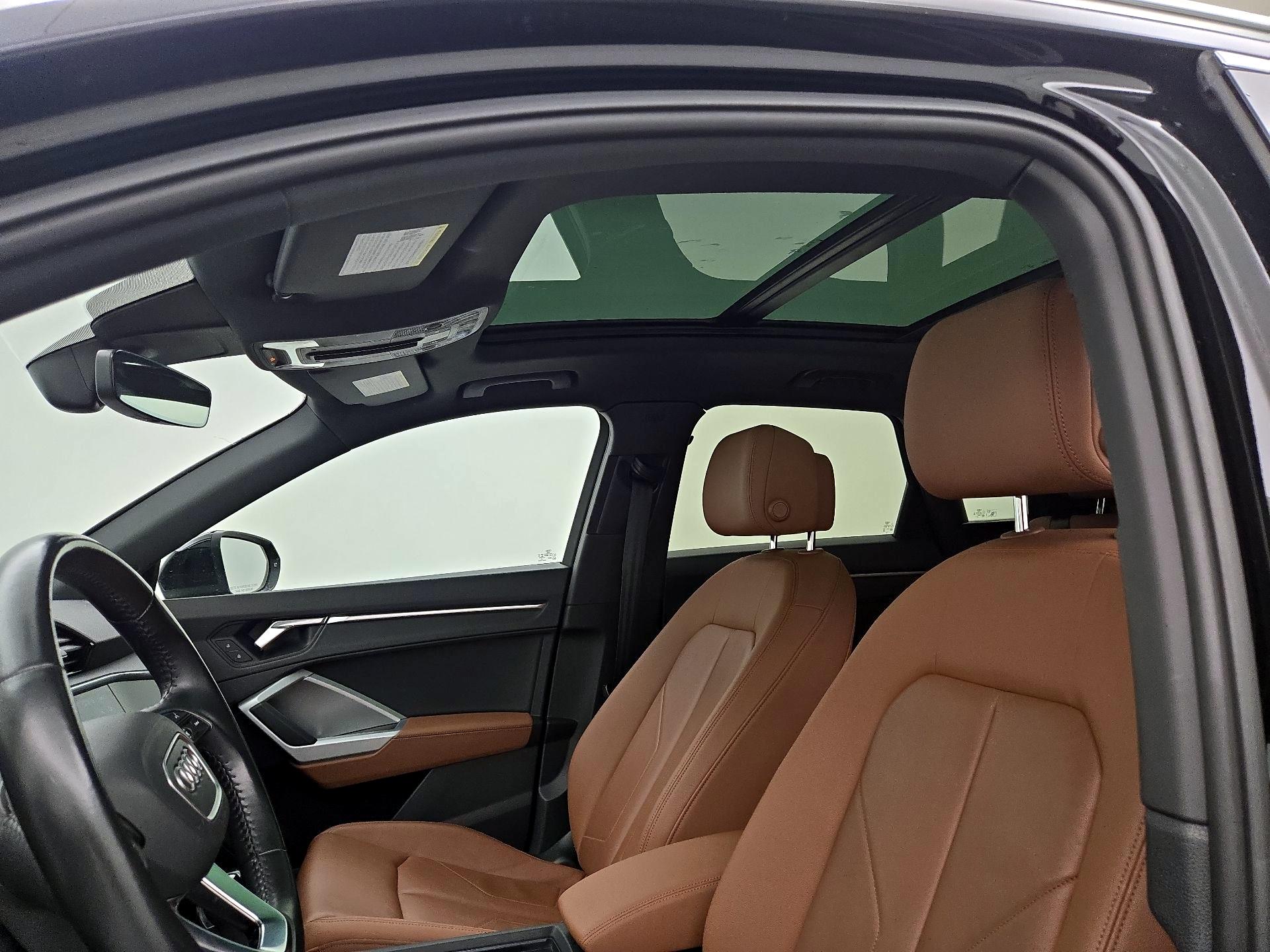 Thumbnail: 2020 Audi Q3 - 20