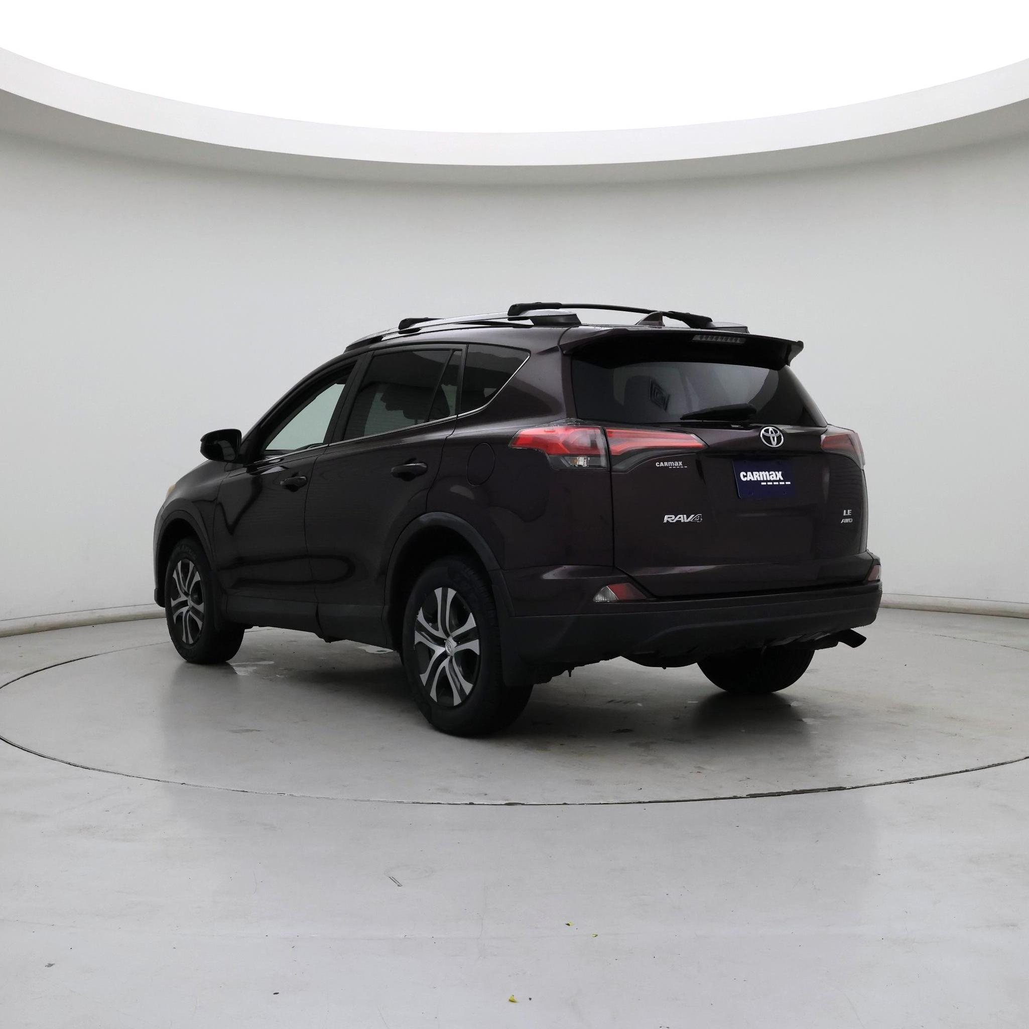 Thumbnail: 2017 Toyota RAV4 - 2