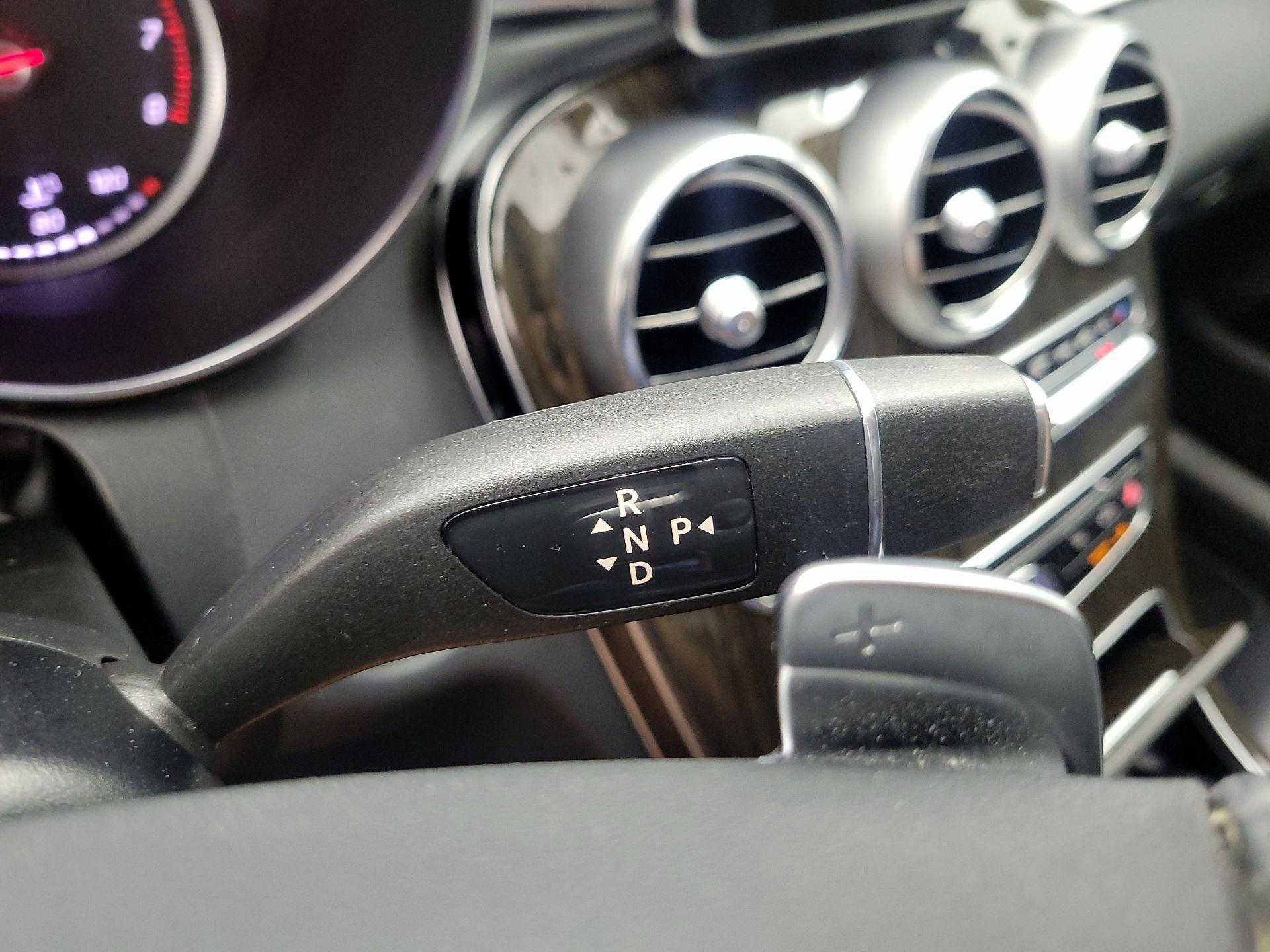 Thumbnail: 2017 Mercedes-Benz C-Class - 16