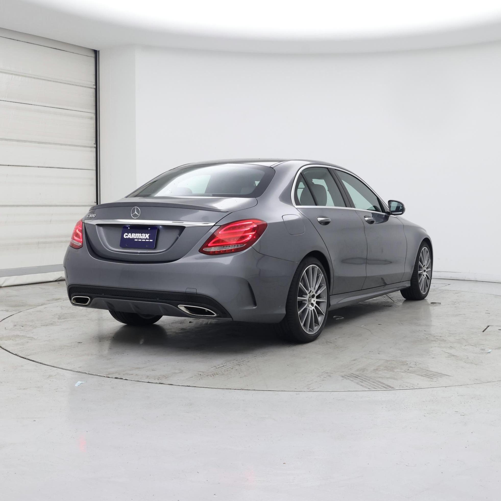 Thumbnail: 2017 Mercedes-Benz C-Class - 8