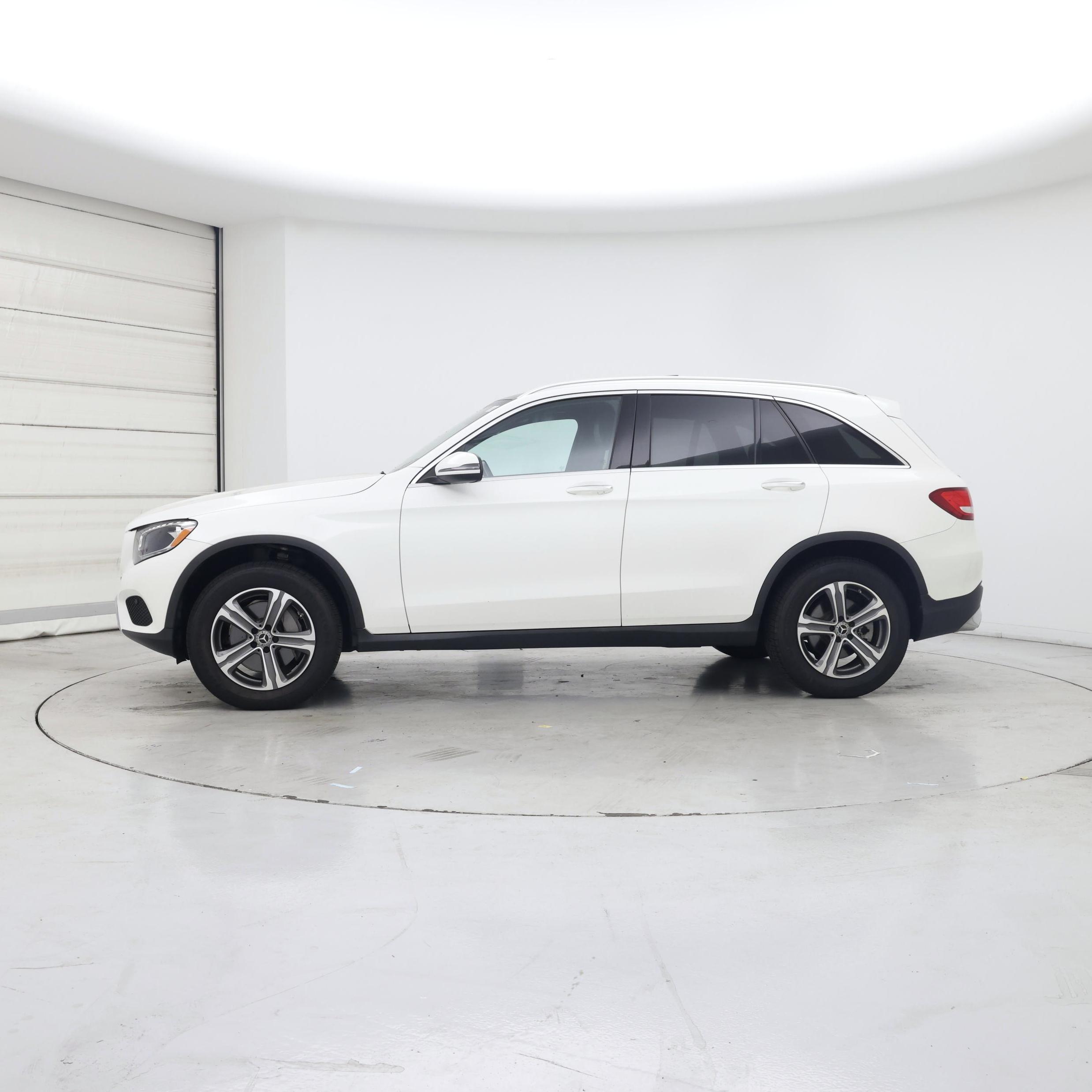 Thumbnail: 2019 Mercedes-Benz GLC - 3