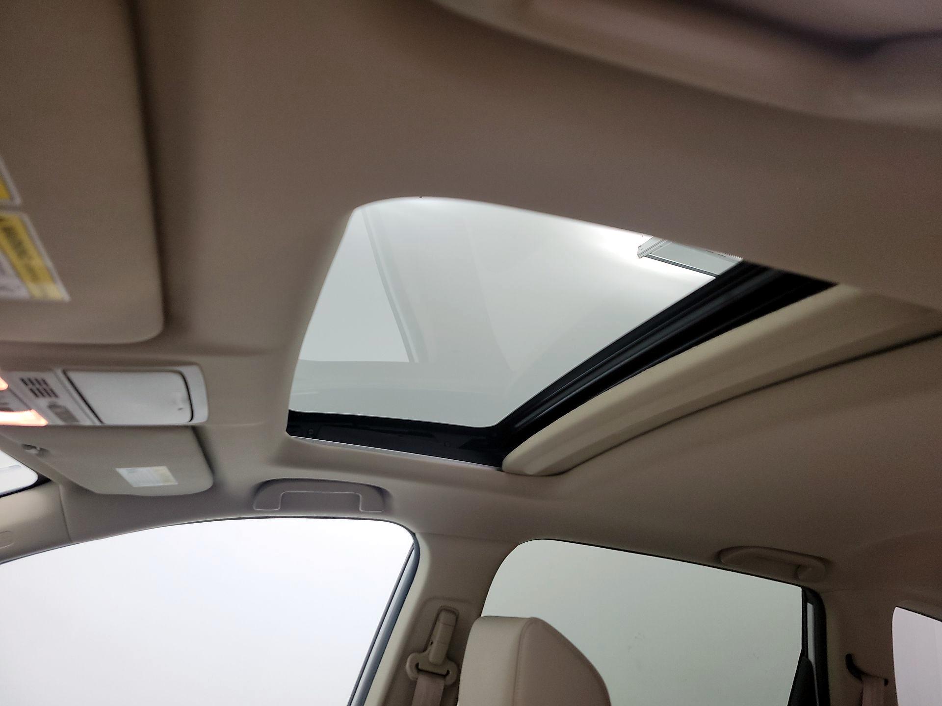 Thumbnail: 2019 Honda CR-V - 19