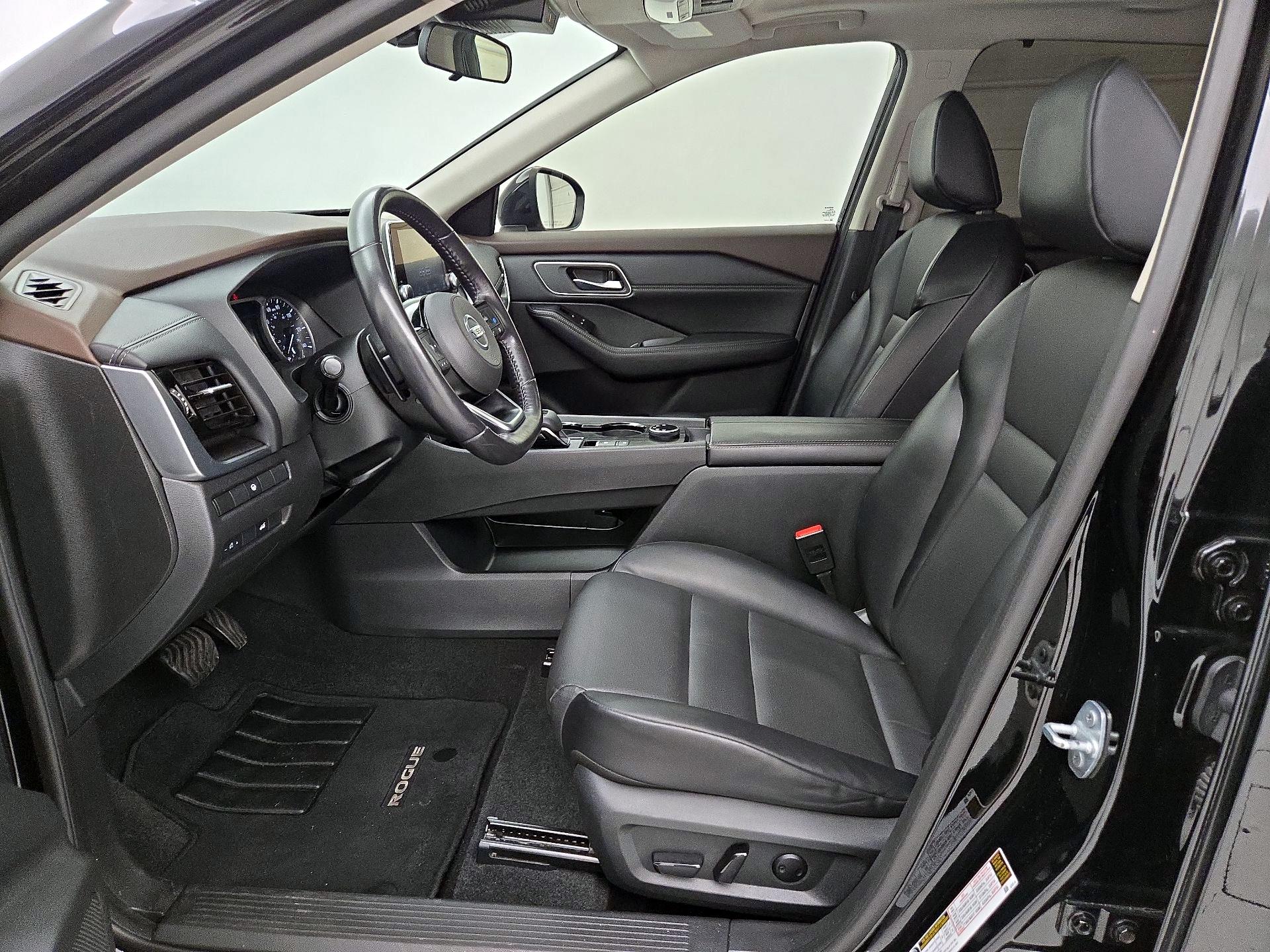 Thumbnail: 2021 Nissan Rogue - 11