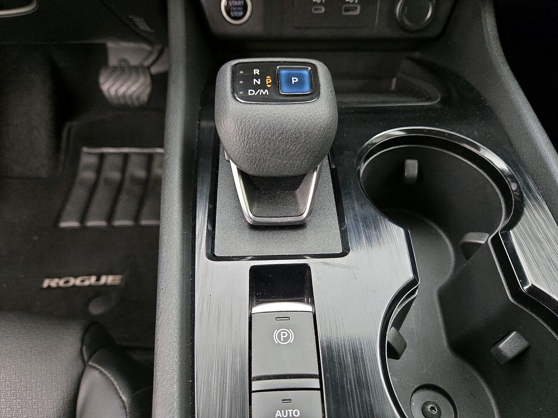 Thumbnail: 2021 Nissan Rogue - 17
