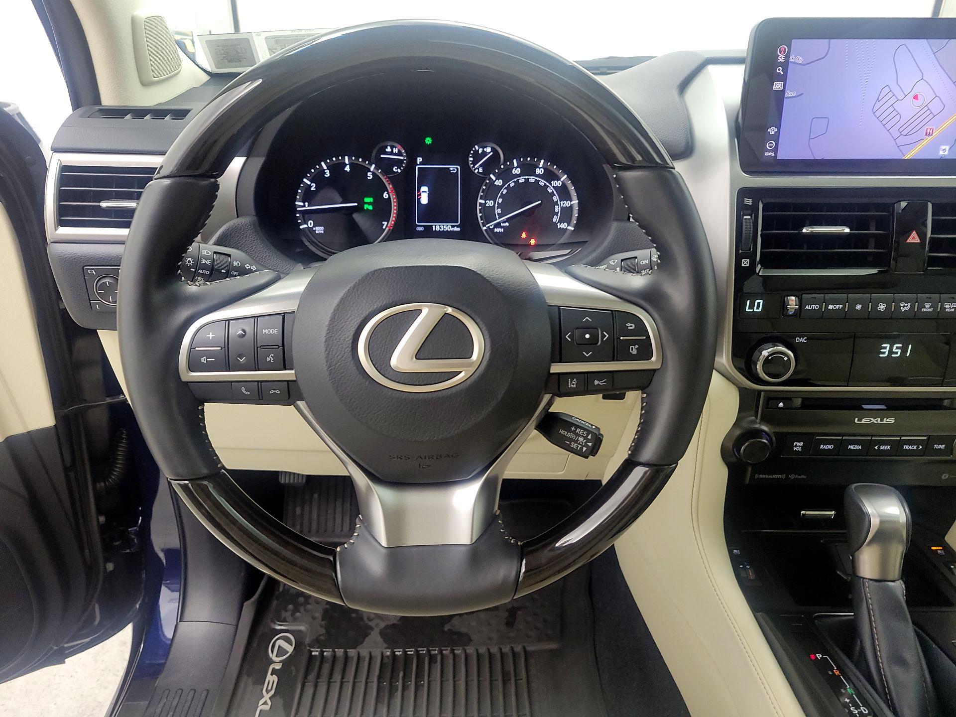 Thumbnail: 2023 Lexus GX - 10