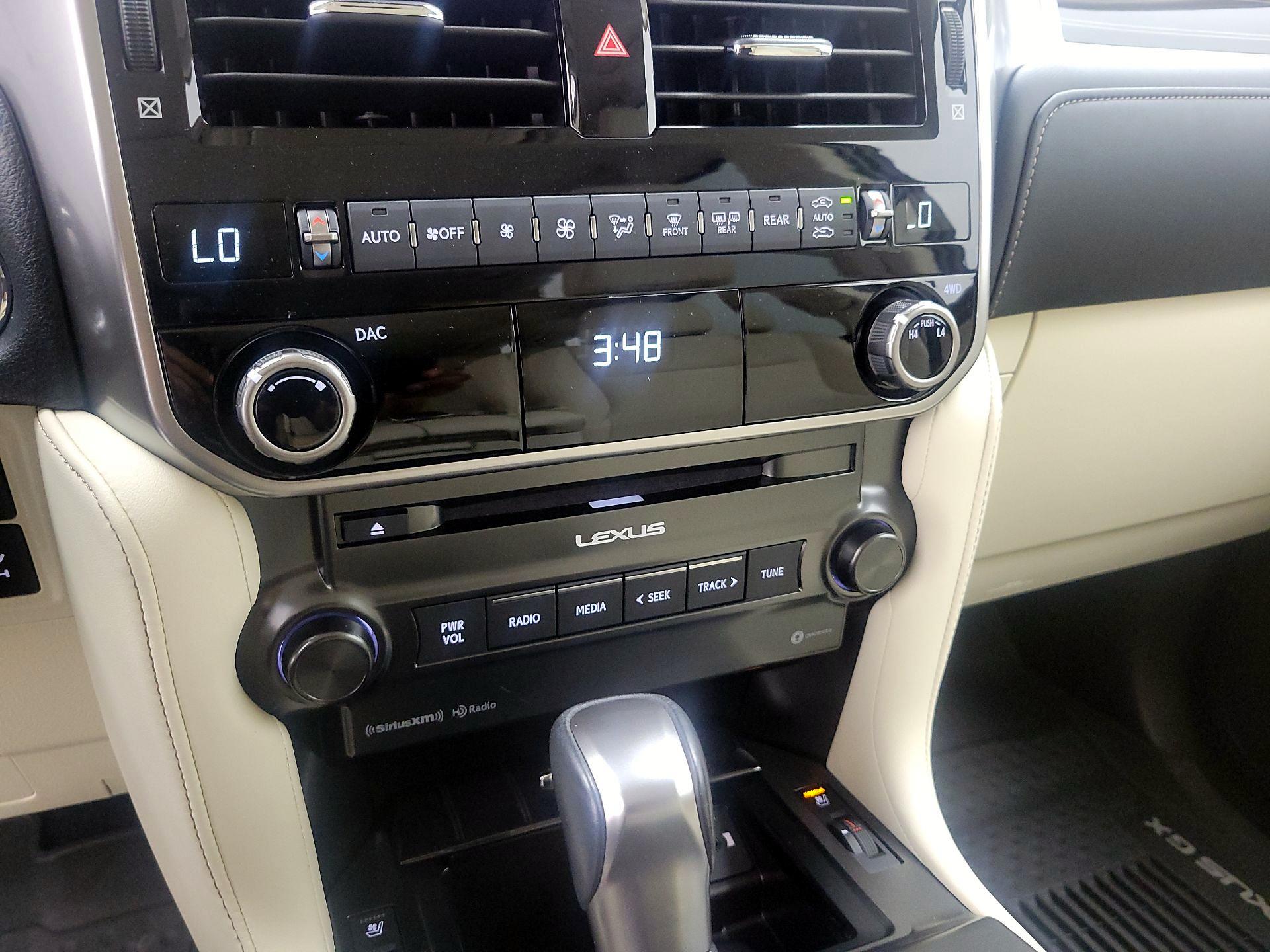 Thumbnail: 2023 Lexus GX - 17