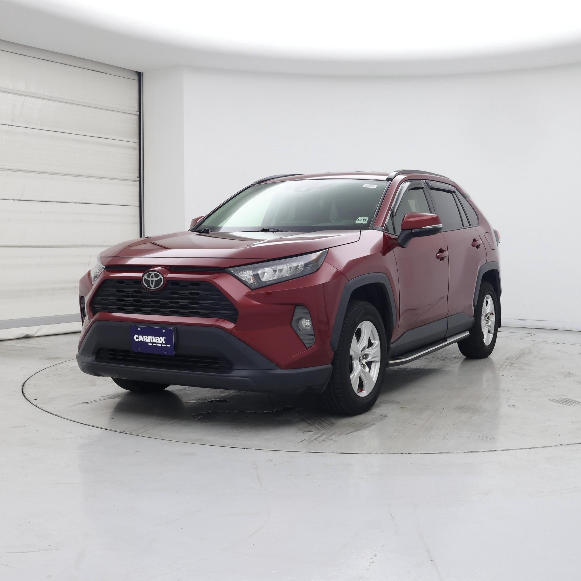 Thumbnail: 2021 Toyota RAV4 - 4