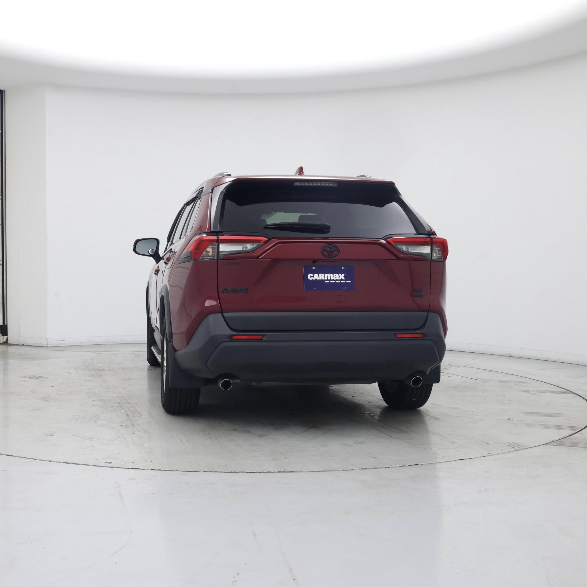 Thumbnail: 2021 Toyota RAV4 - 6