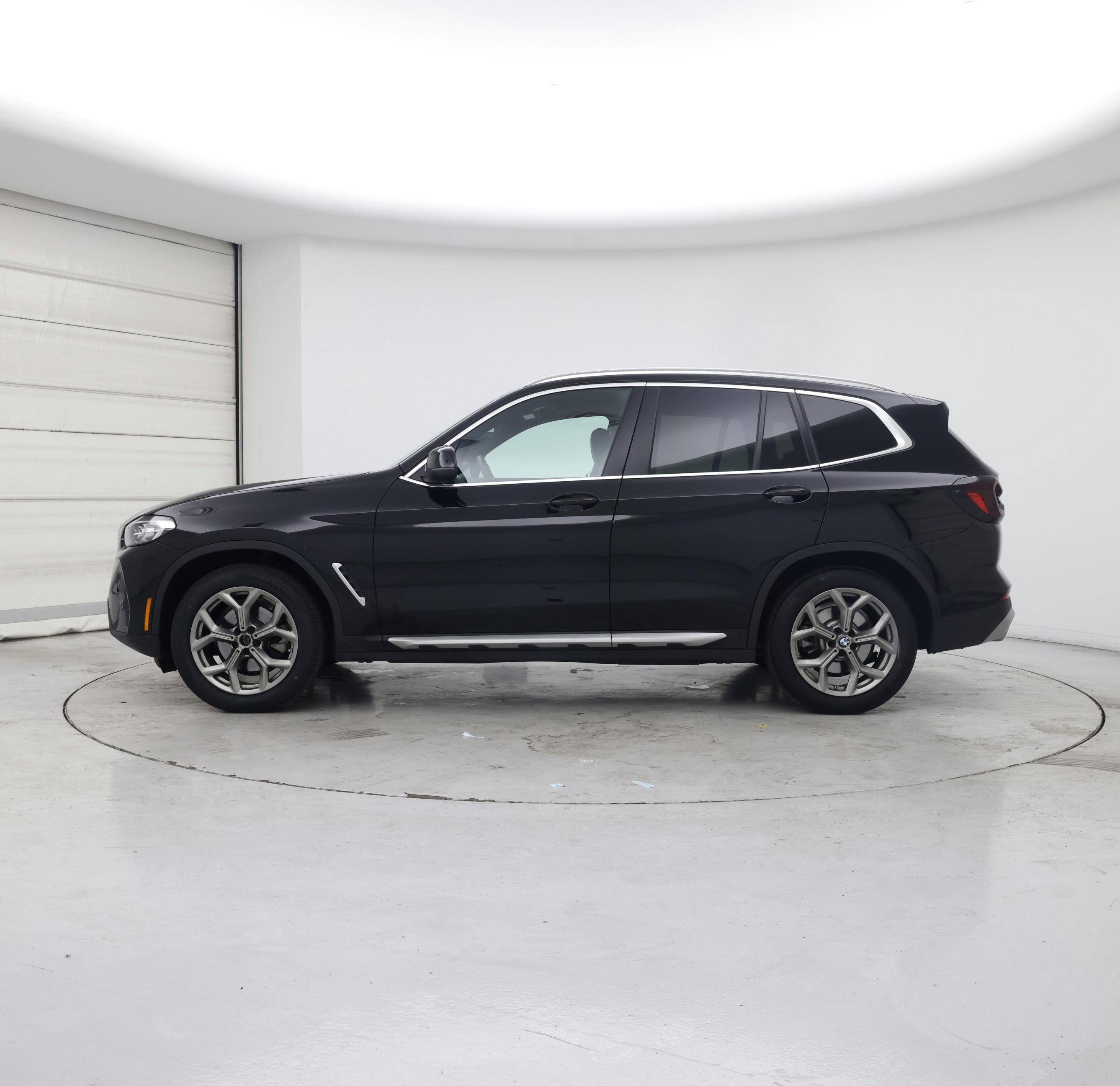 Thumbnail: 2022 BMW X3 - 3
