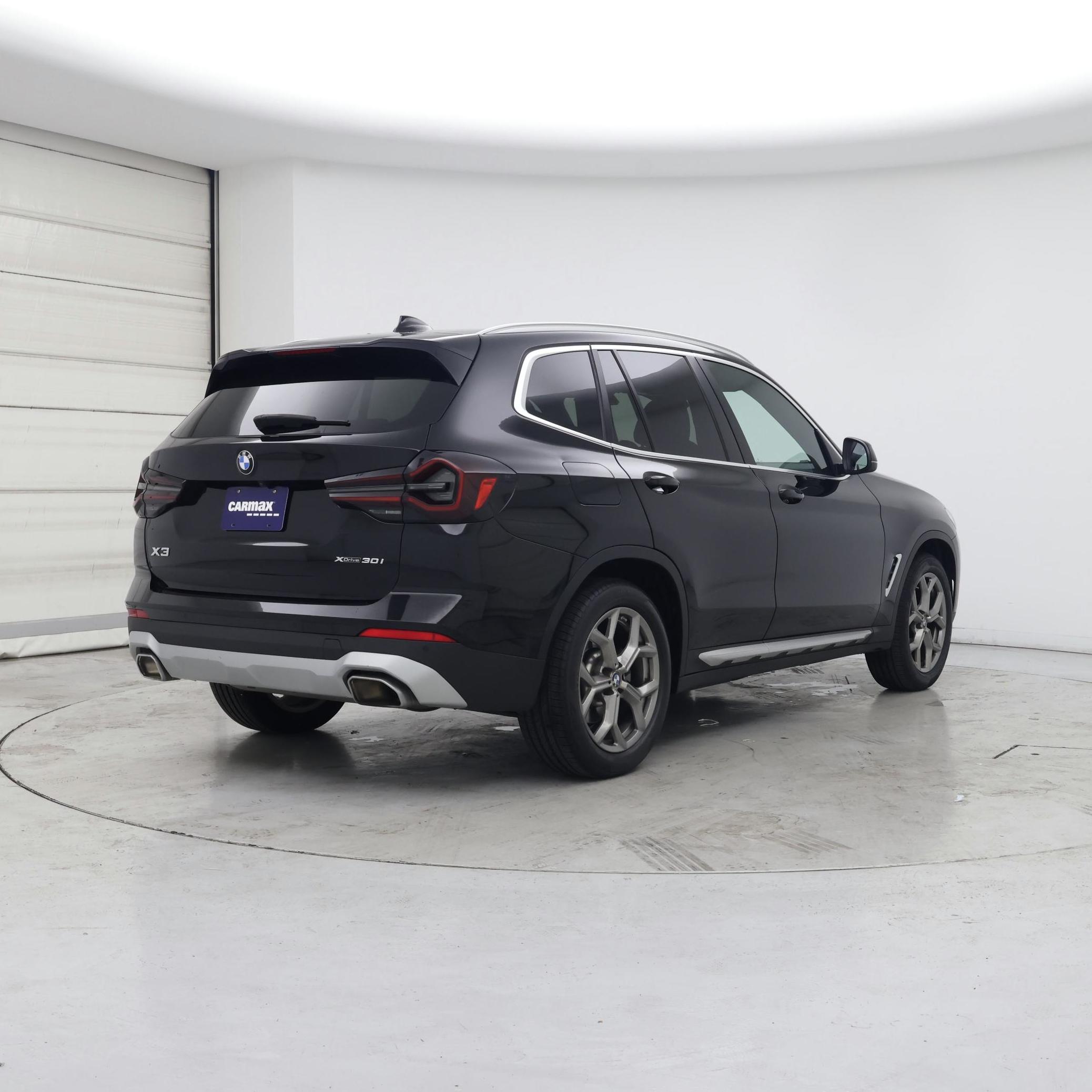 Thumbnail: 2022 BMW X3 - 8