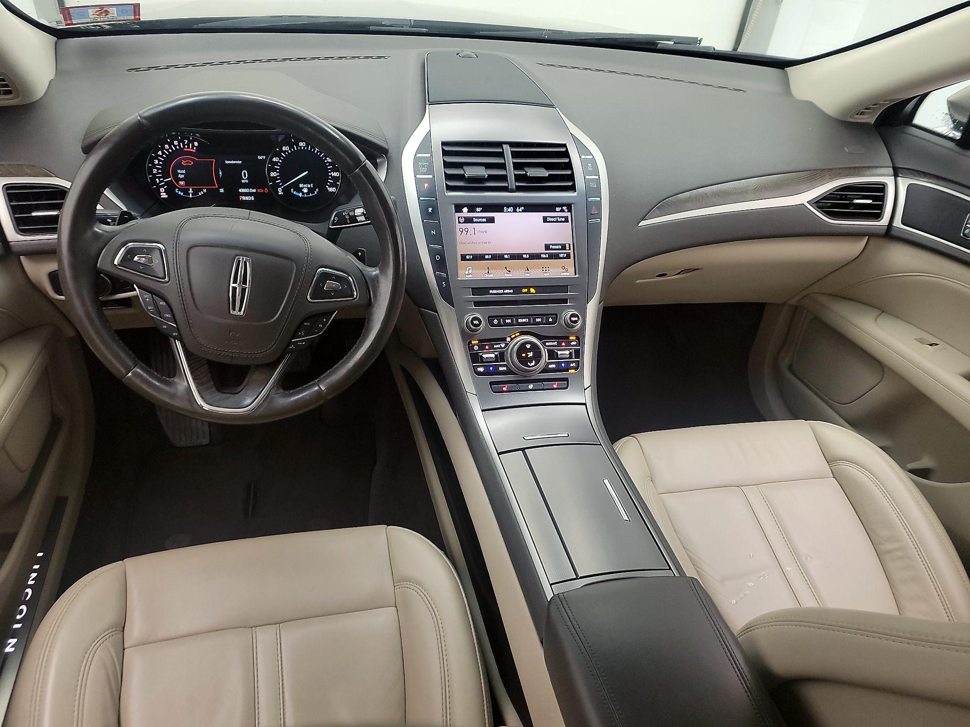 Thumbnail: 2018 Lincoln MKZ - 9