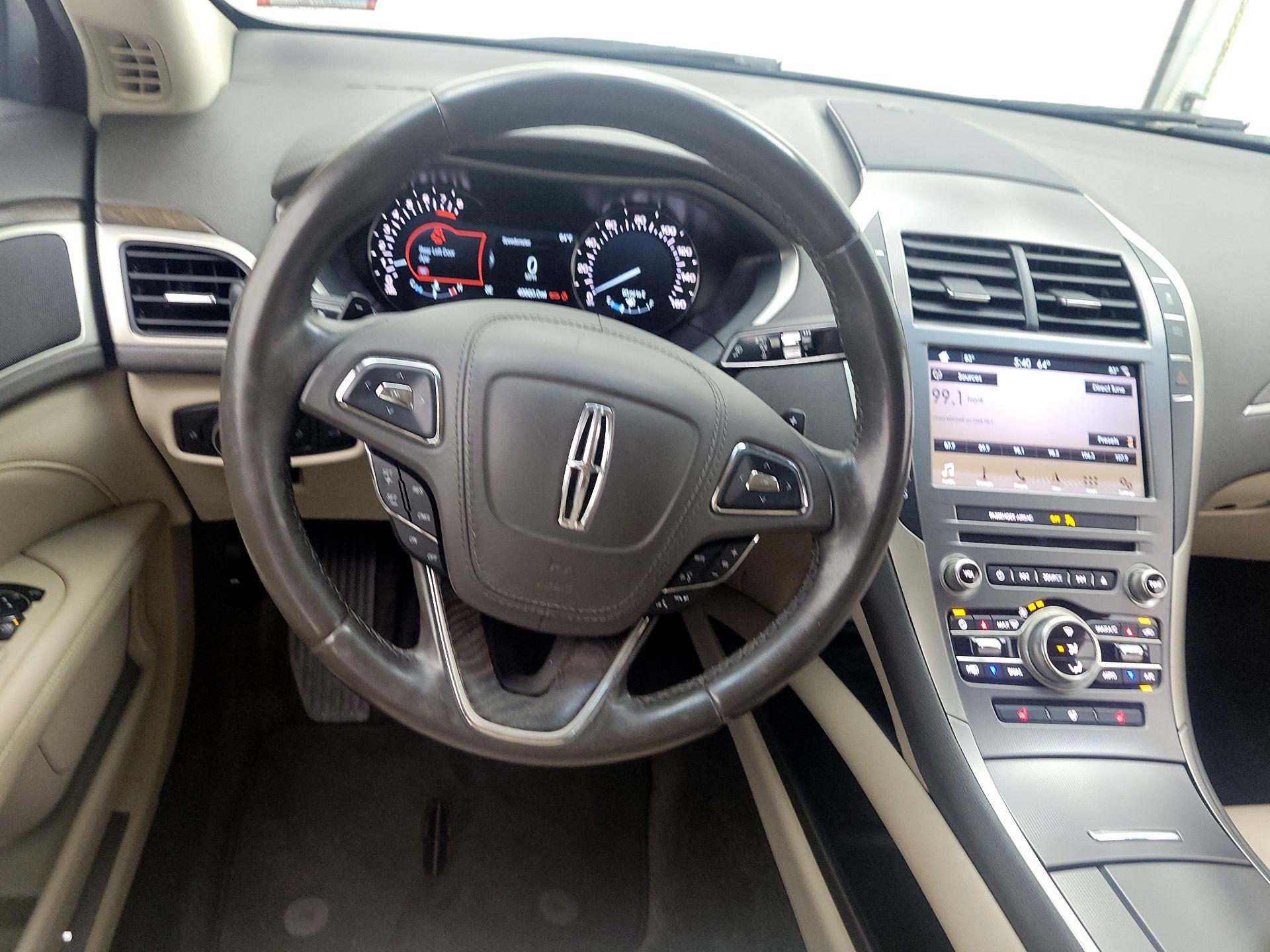 Thumbnail: 2018 Lincoln MKZ - 10