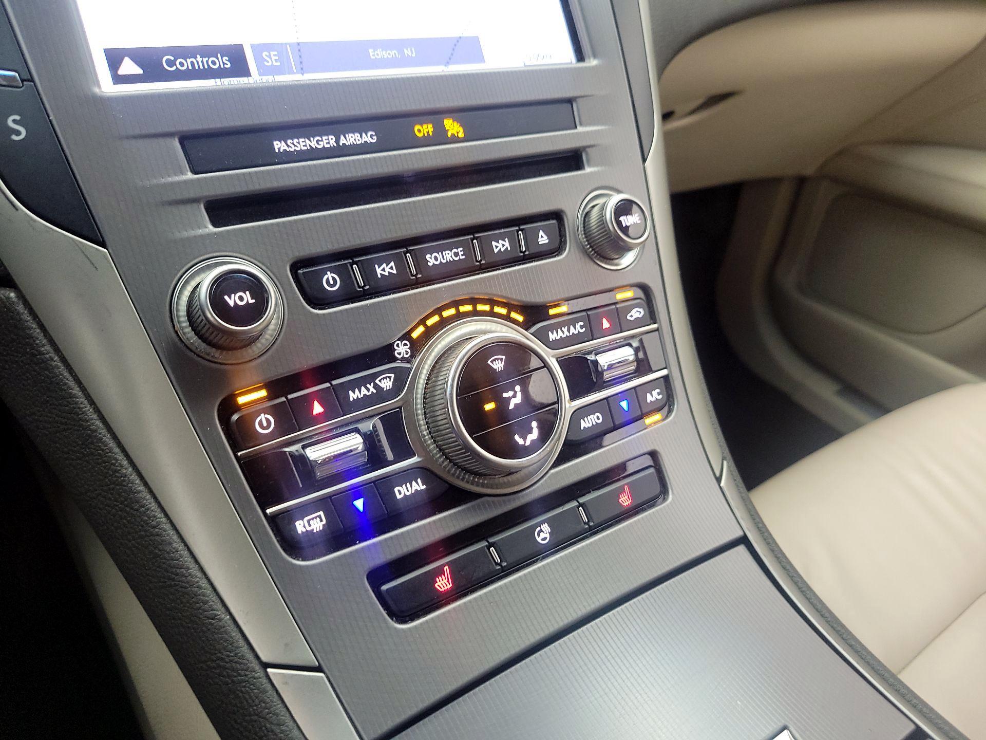 Thumbnail: 2018 Lincoln MKZ - 16