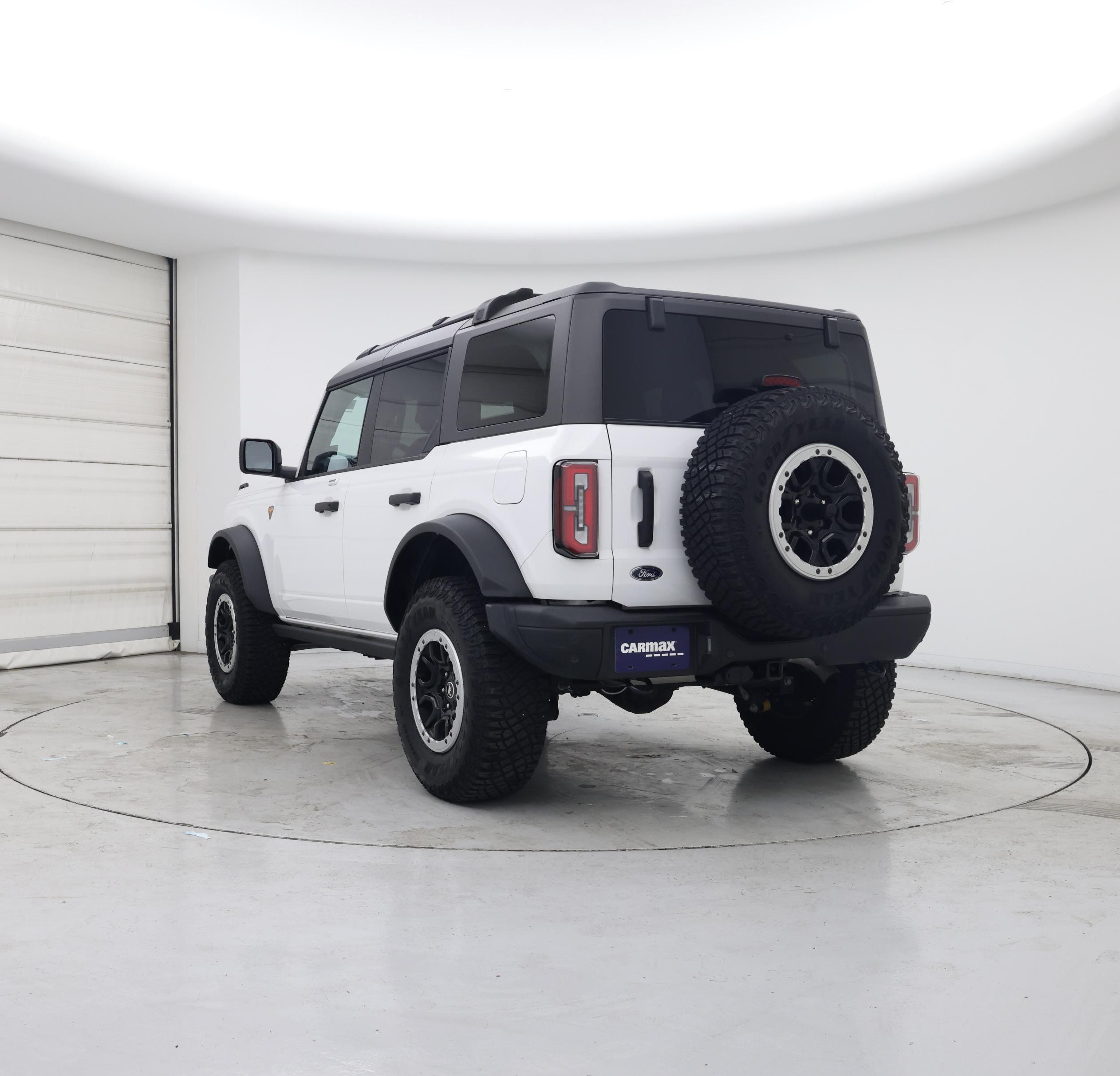 Thumbnail: 2023 Ford Bronco - 2