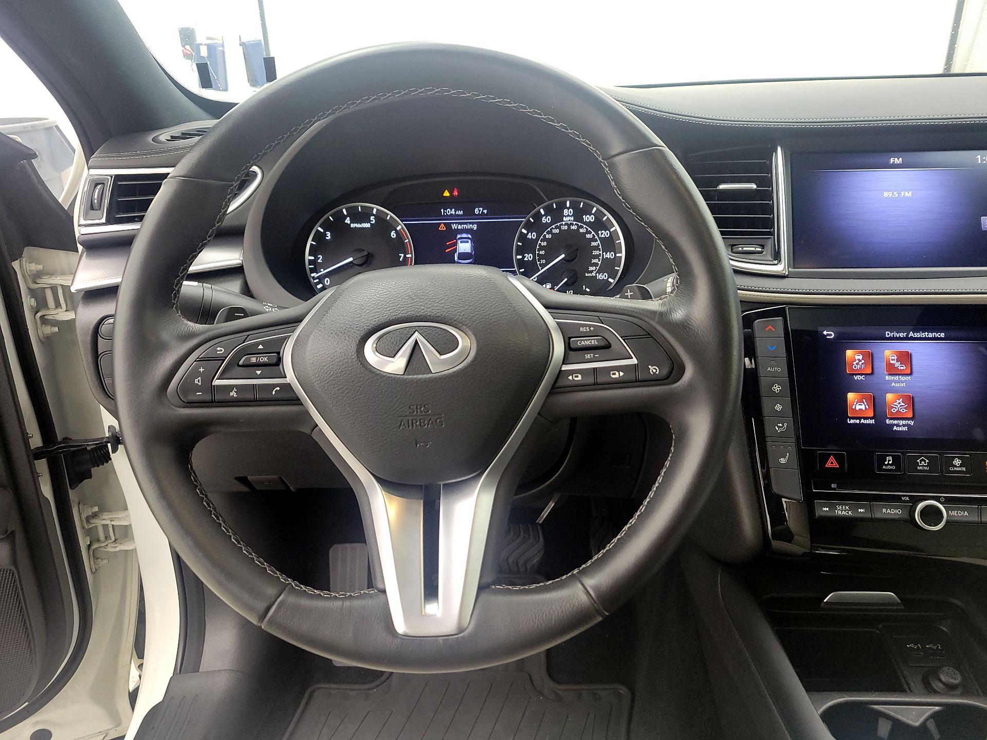 Thumbnail: 2022 INFINITI QX55 - 10
