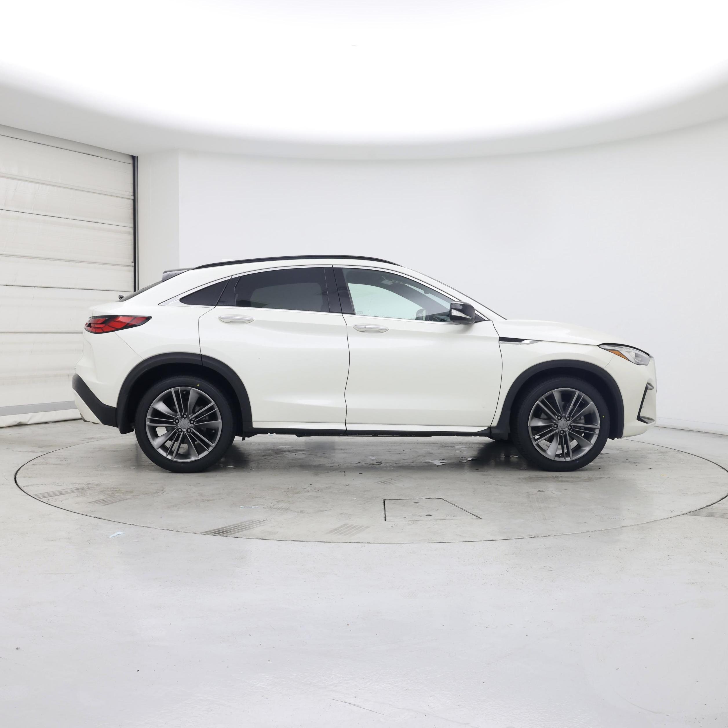 Thumbnail: 2022 INFINITI QX55 - 7