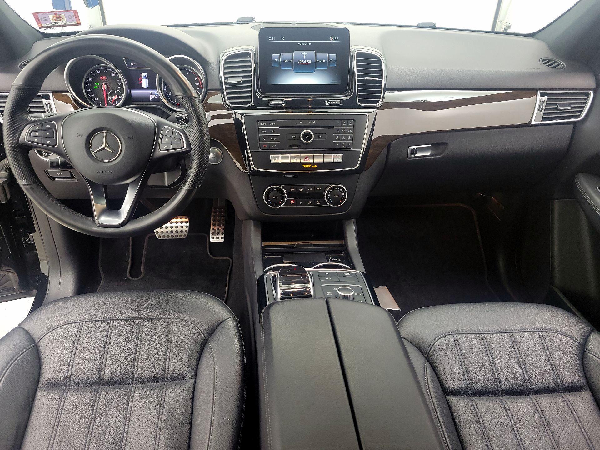 Thumbnail: 2017 Mercedes-Benz GLE - 9