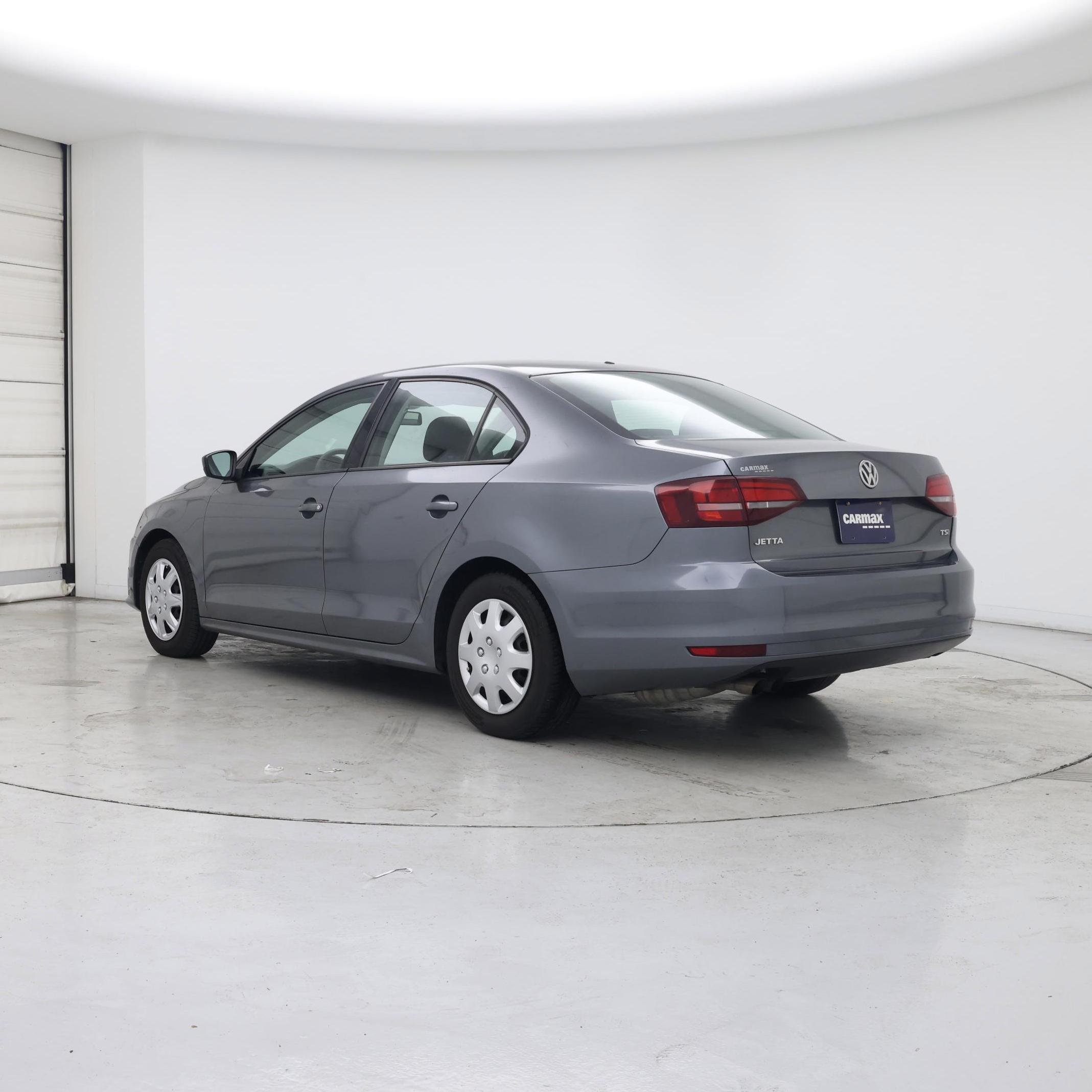 Thumbnail: 2016 Volkswagen Jetta - 2