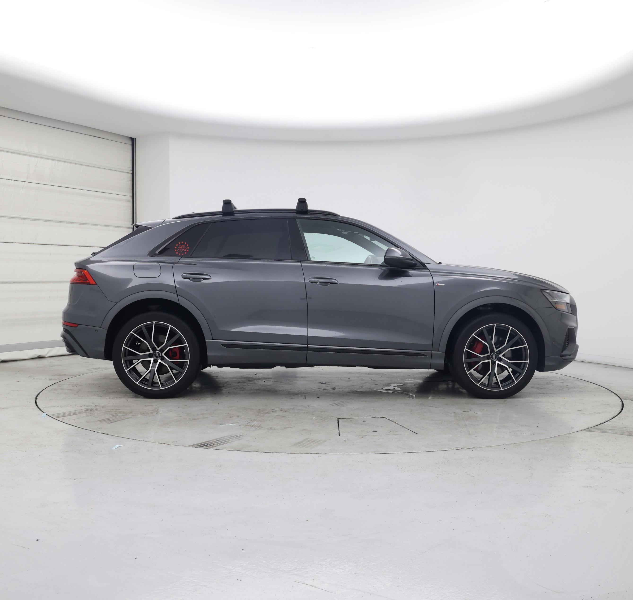 Thumbnail: 2020 Audi Q8 - 7